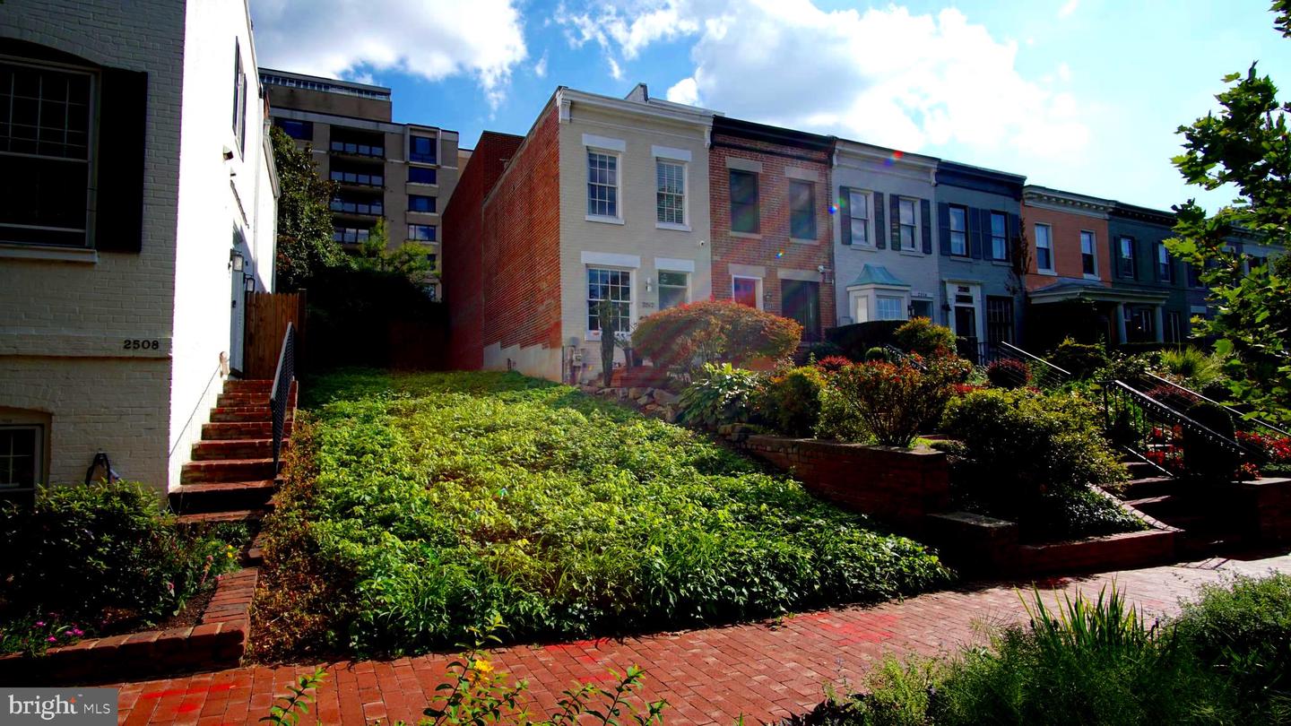 2510 I St NW
