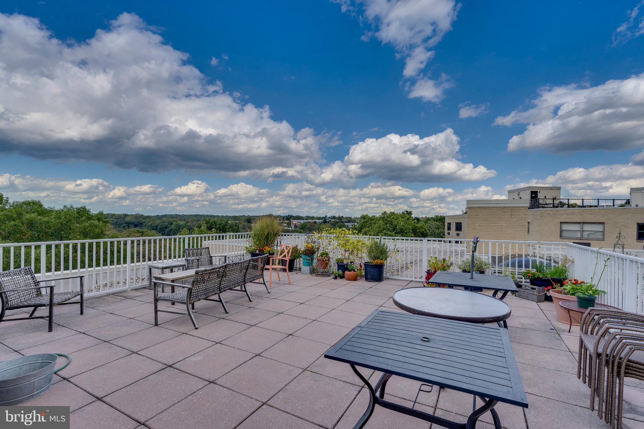 3025 Ontario Rd NW #104