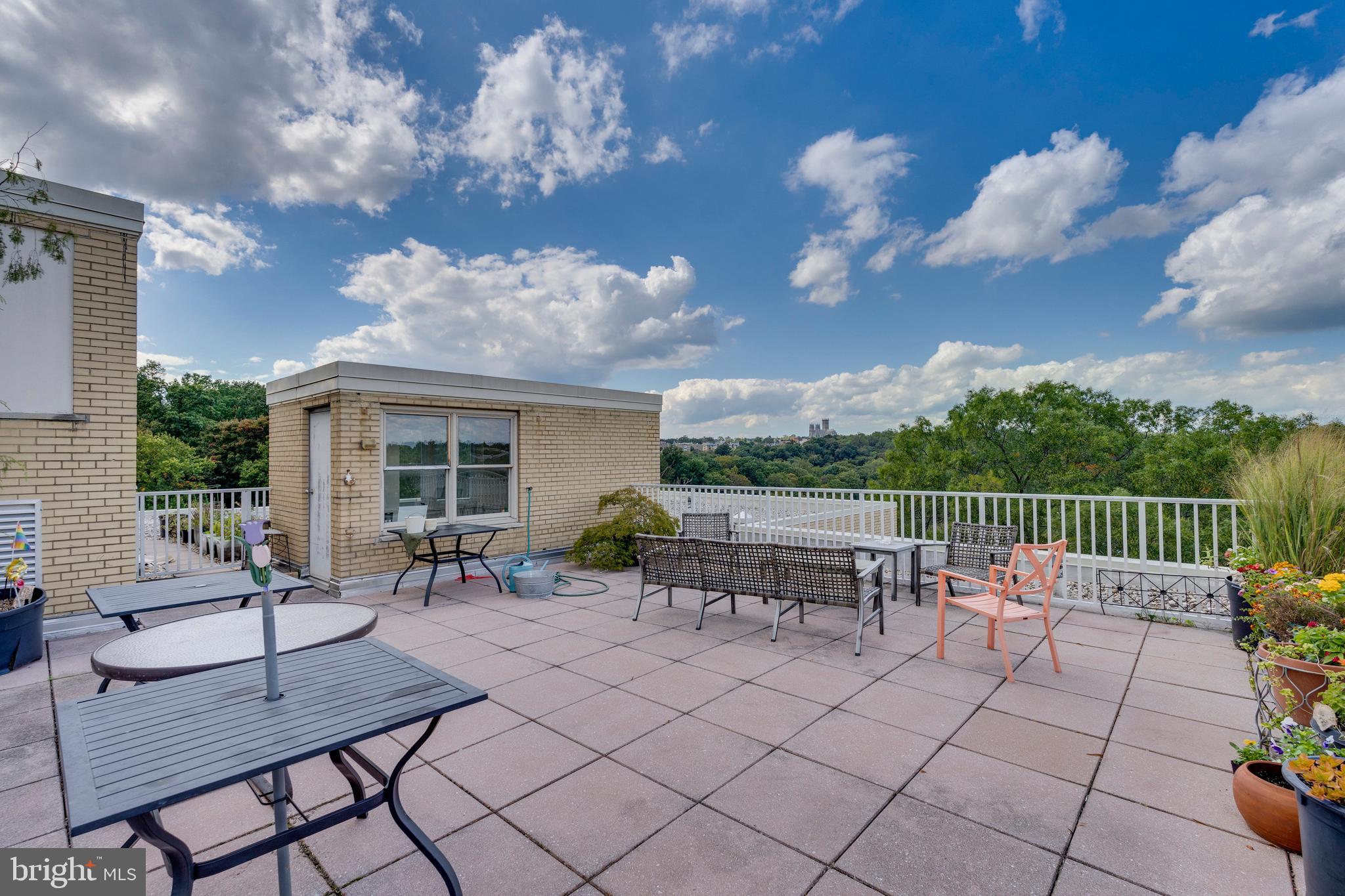 3025 Ontario Rd NW #104