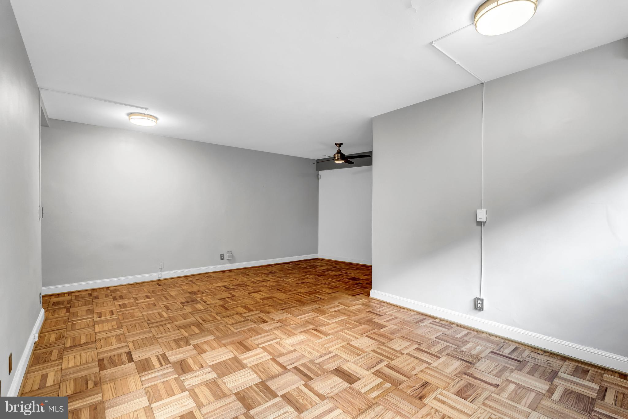 3025 Ontario Rd NW #104