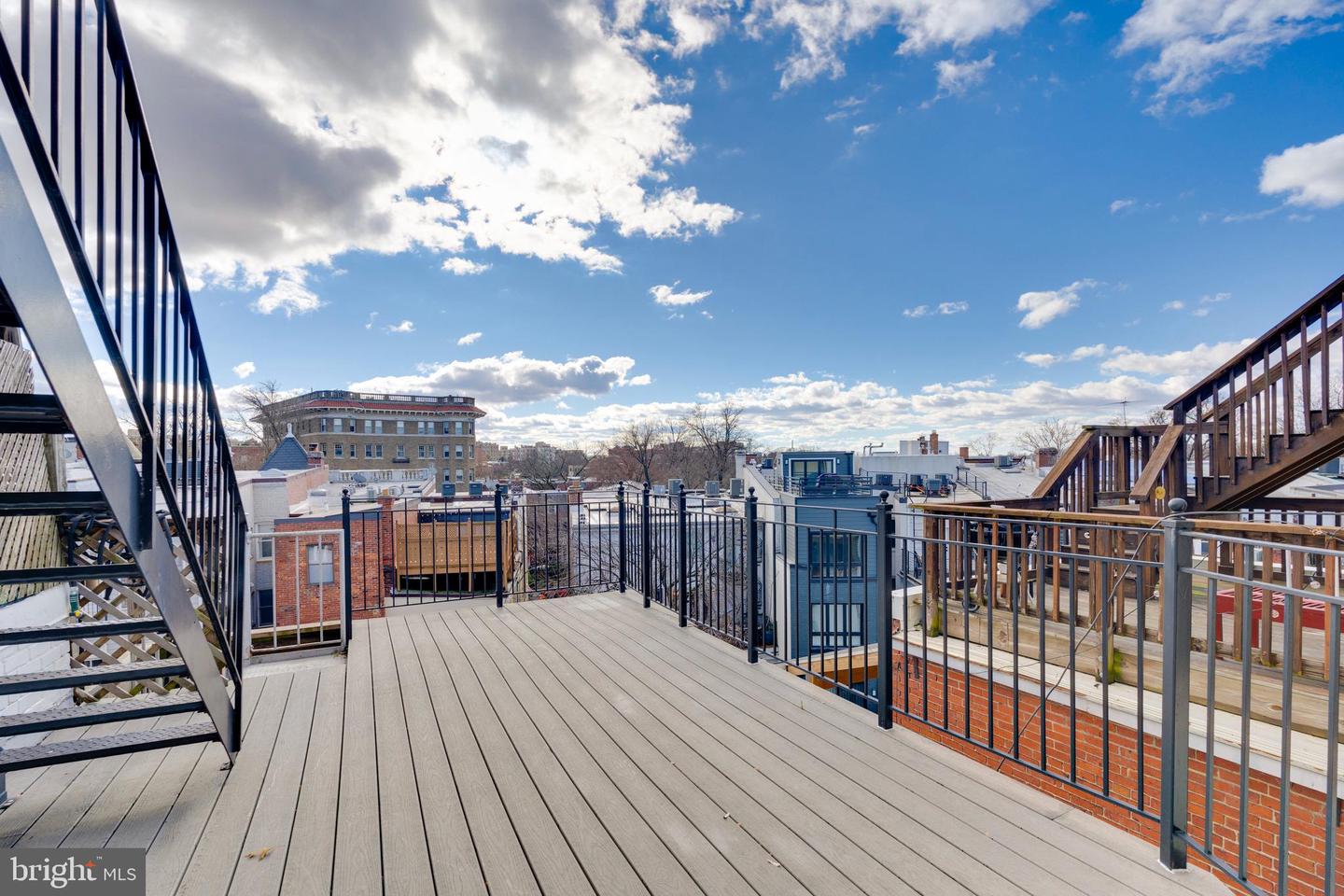 1946 Calvert St NW #4