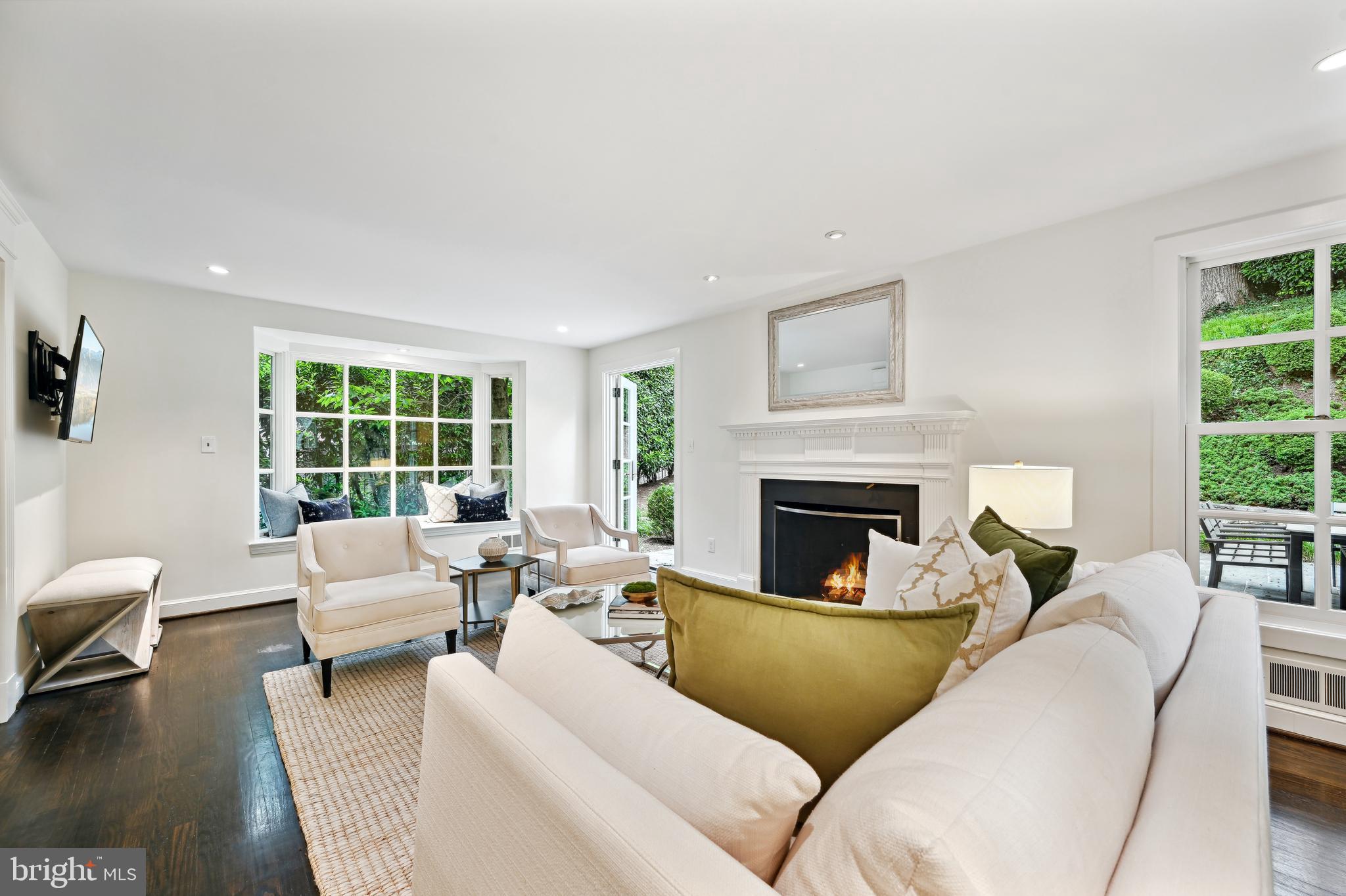 3028 New Mexico Ave NW