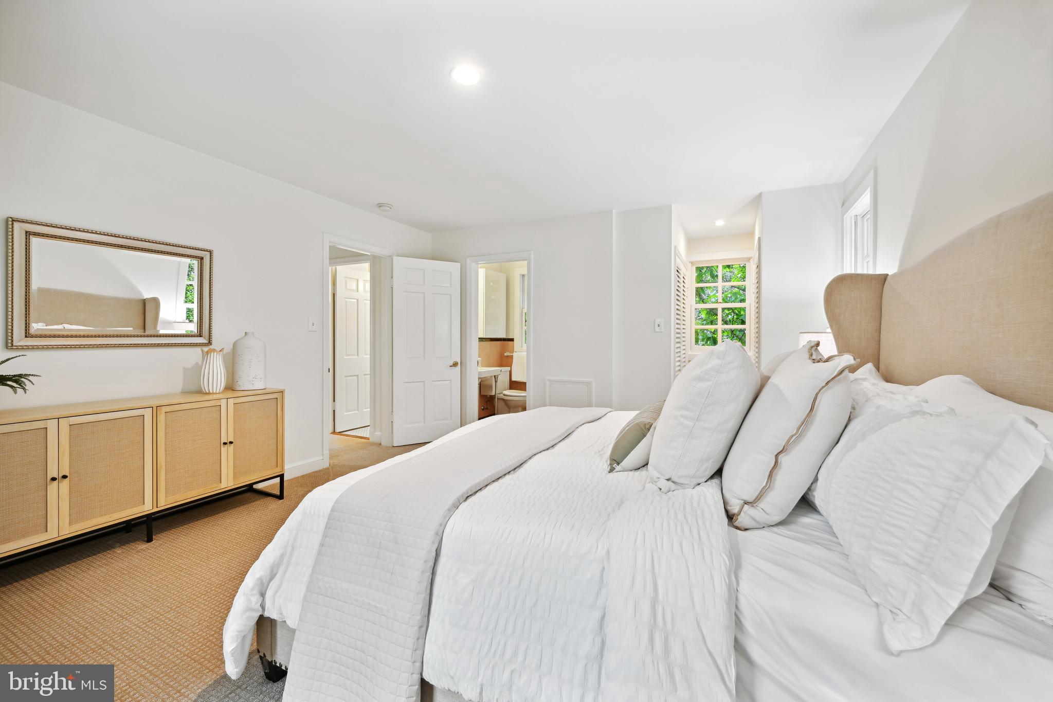 3028 New Mexico Ave NW