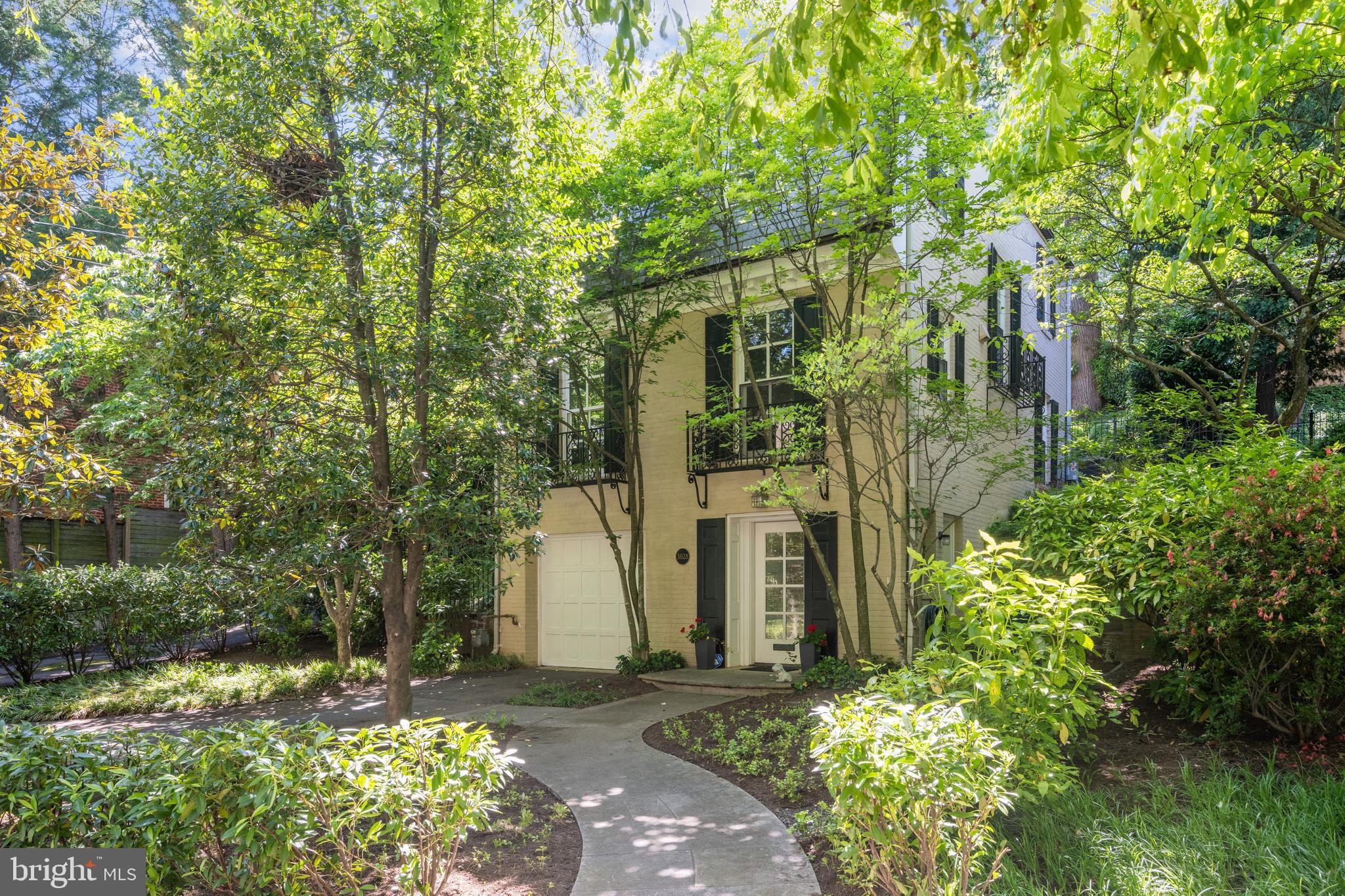 3028 New Mexico Ave NW