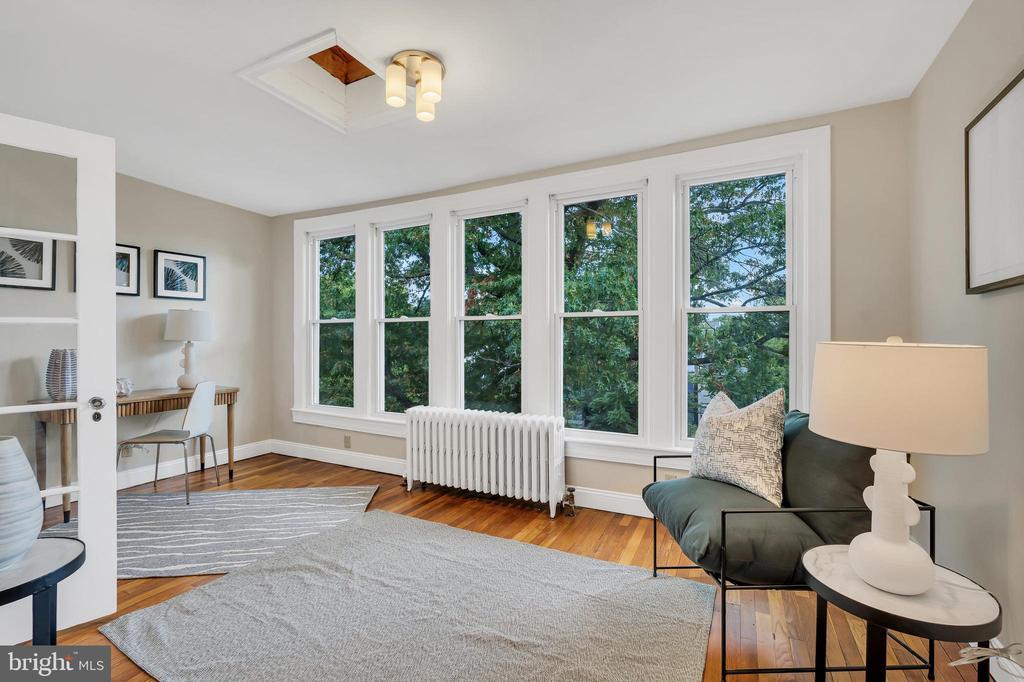 314 Allison St NW