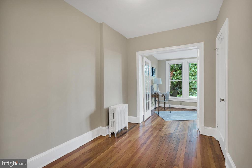 314 Allison St NW