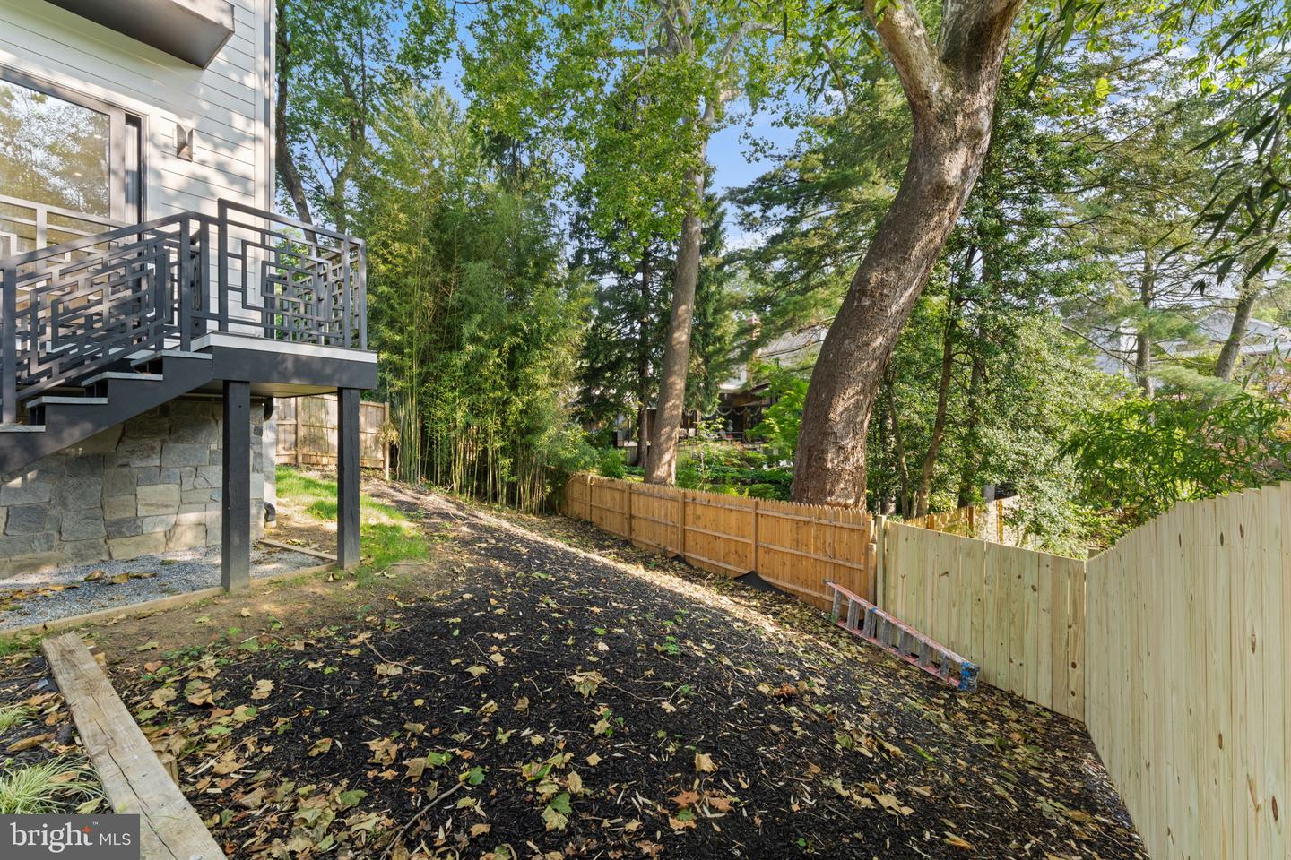 3819 NW Albemarle St NW