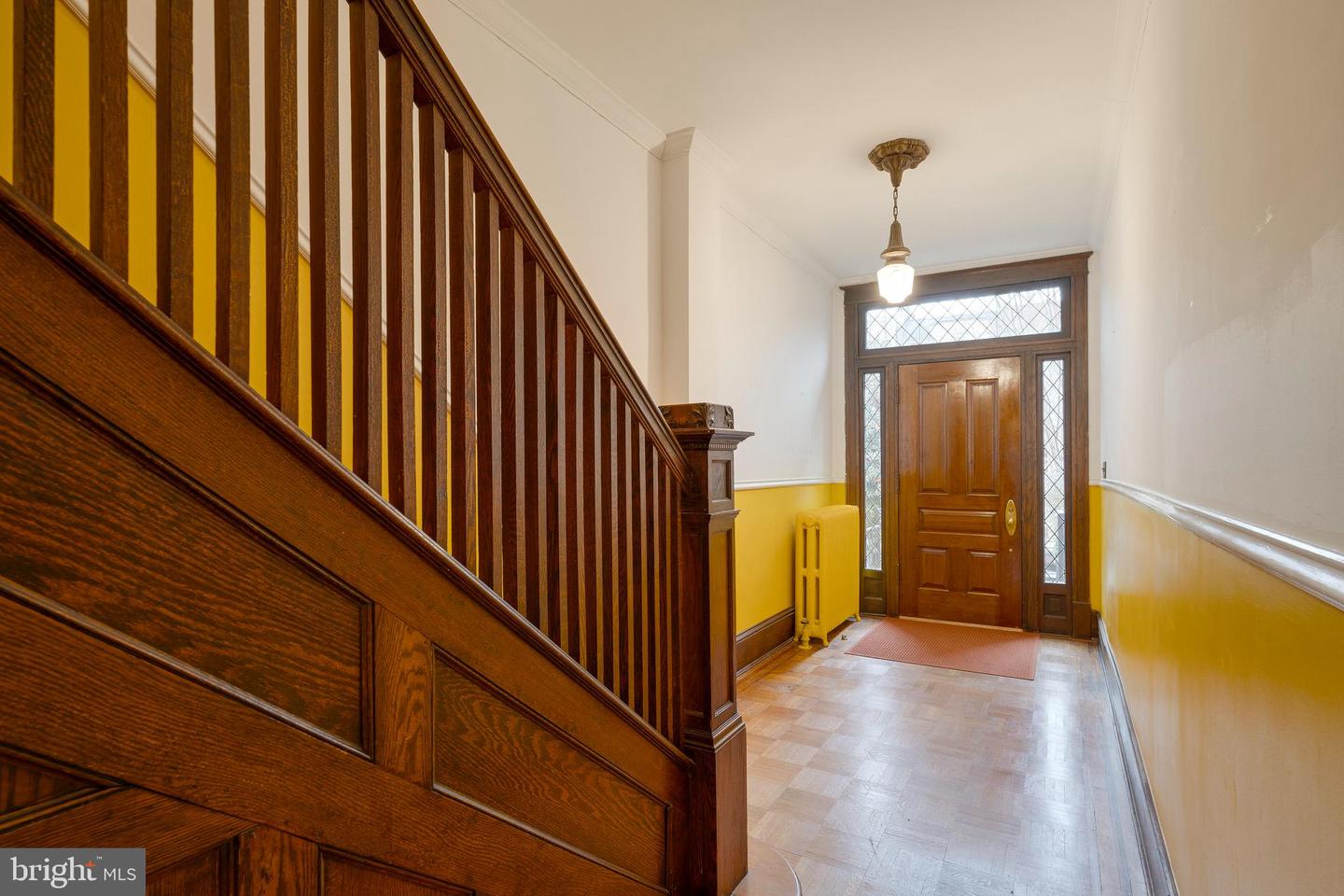 1921 Biltmore St NW