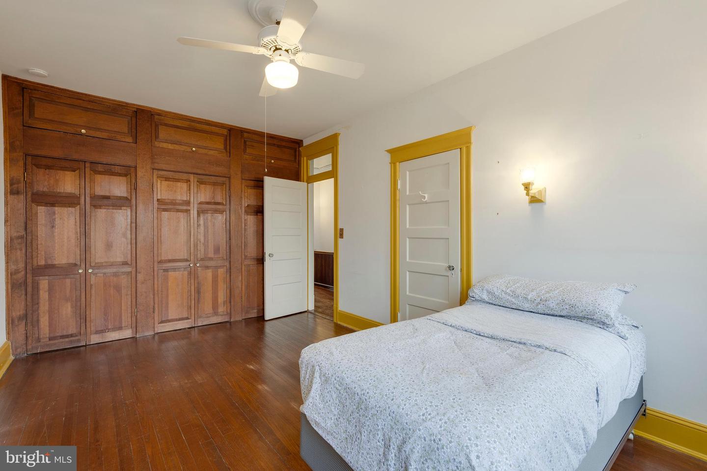 1921 Biltmore St NW