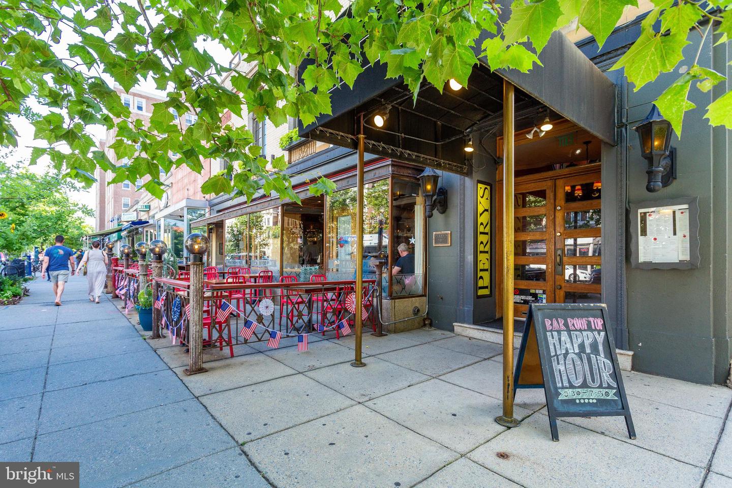 1921 Biltmore St NW