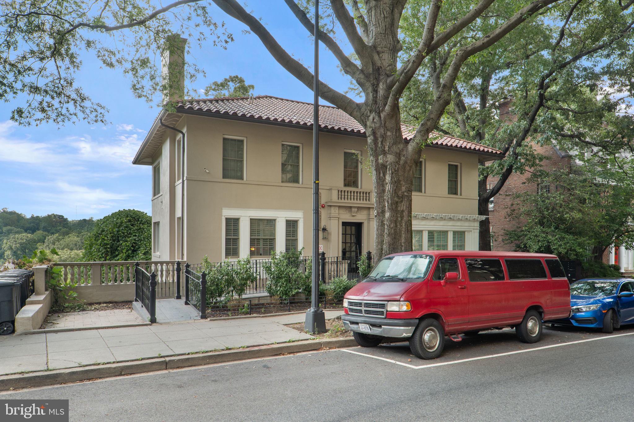 2800 ADAMS MILL ROAD NW 3