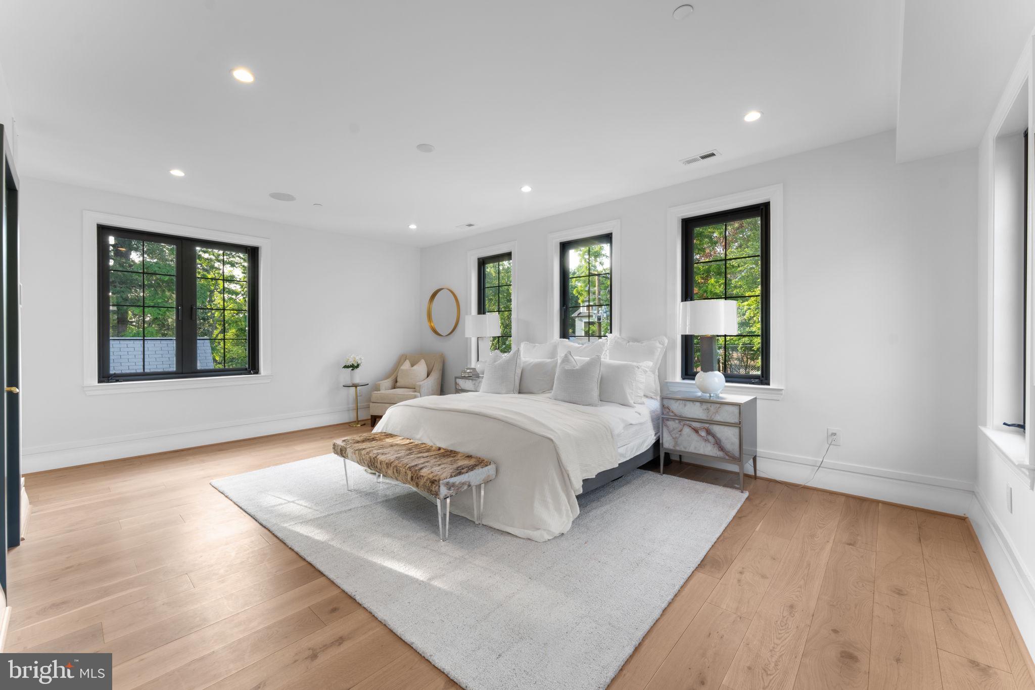 3819 ALBEMARLE STREET NW