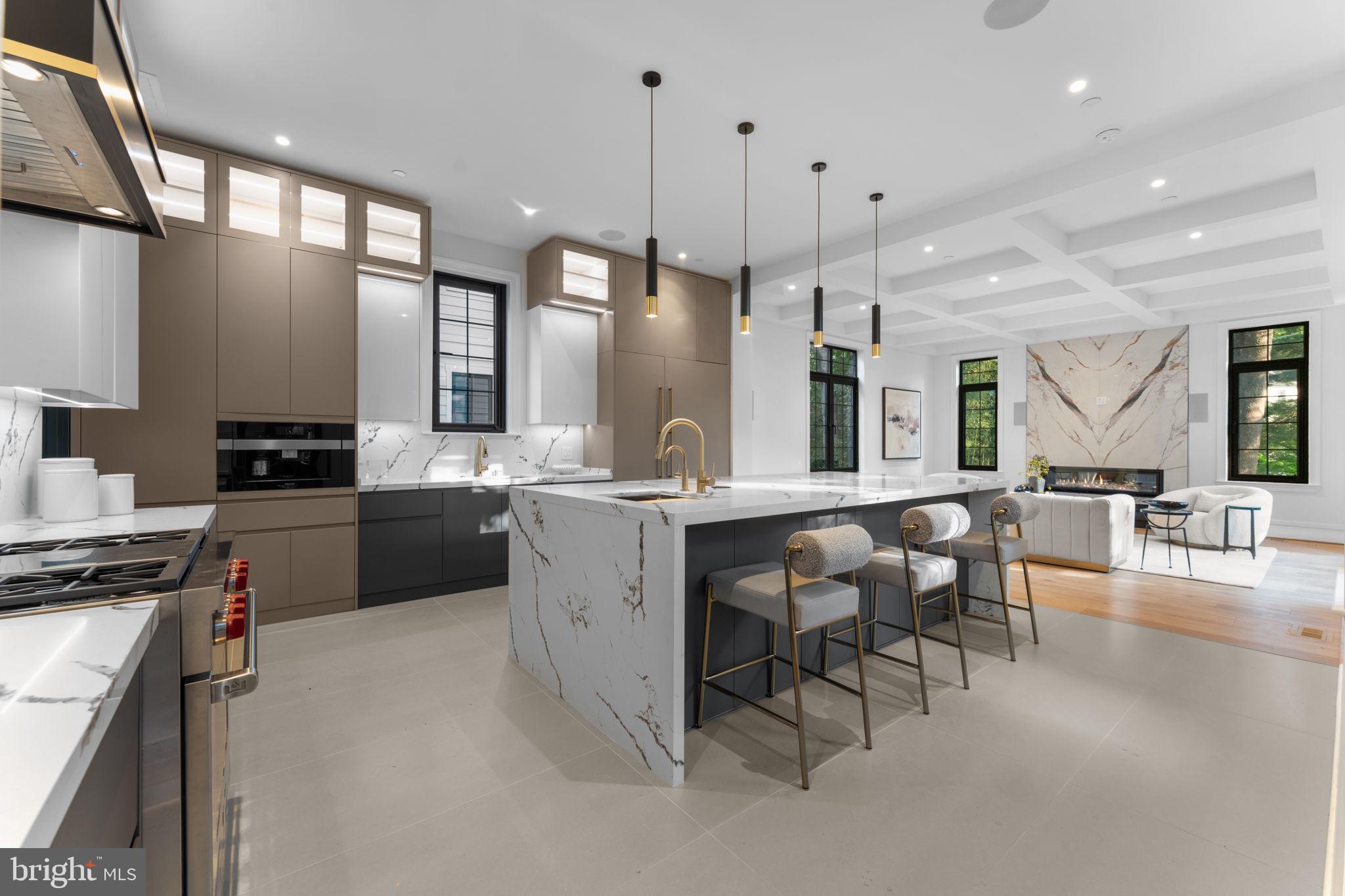 3819 ALBEMARLE STREET NW