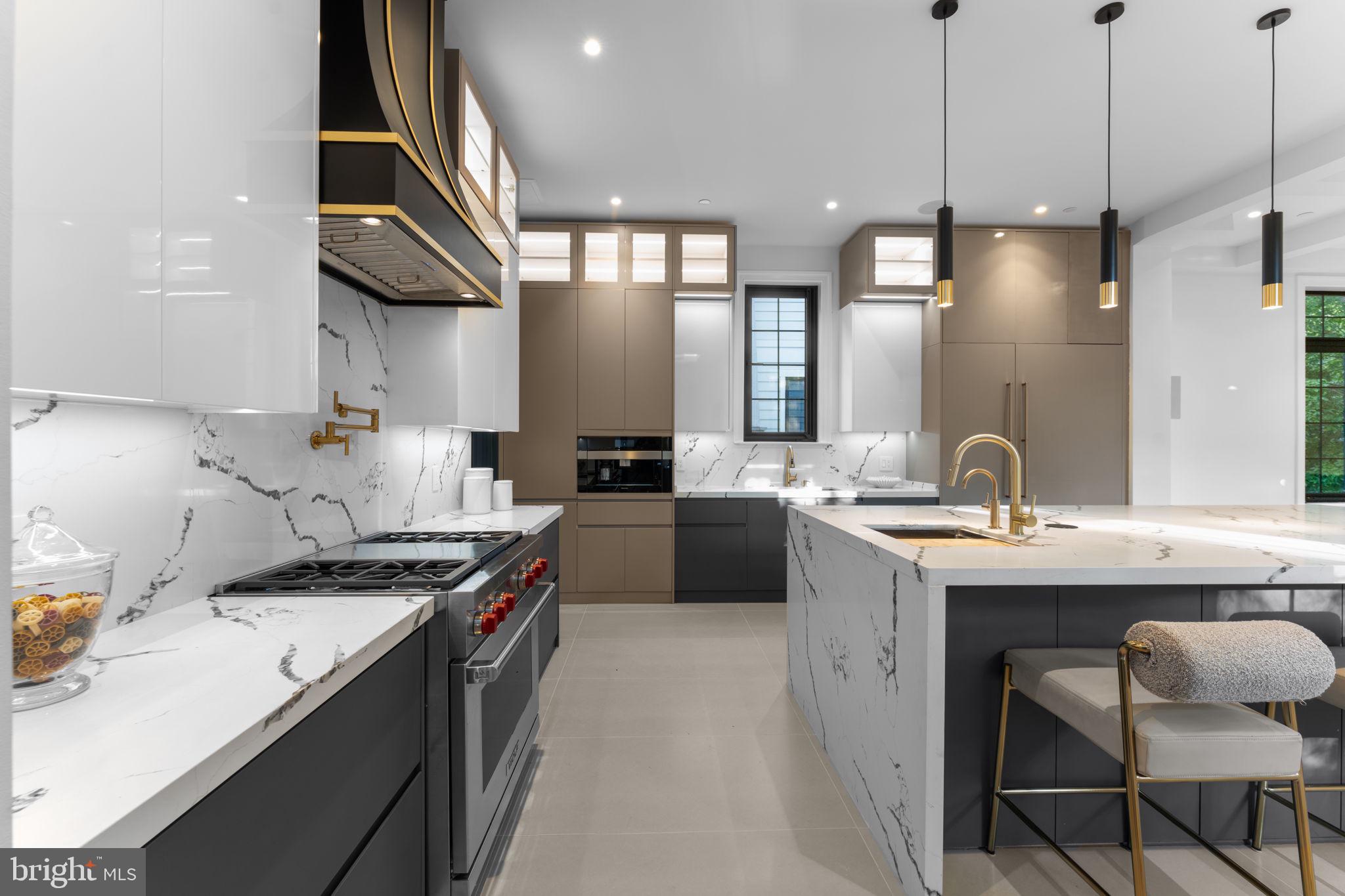 3819 ALBEMARLE STREET NW