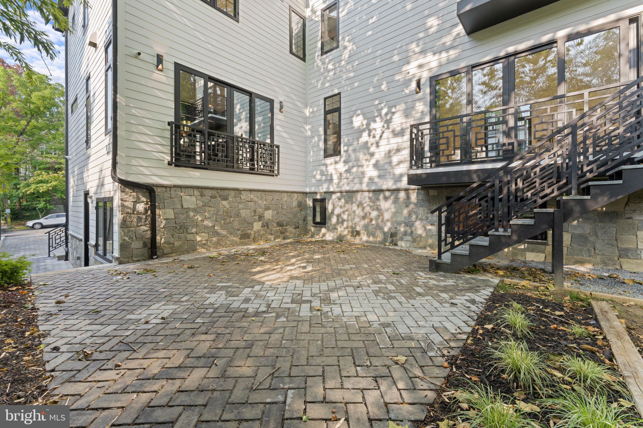 3819 ALBEMARLE STREET NW