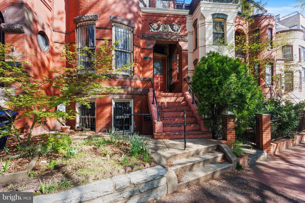 1113 RHODE ISLAND AVENUE NW