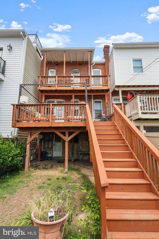 70 ADAMS STREET NW