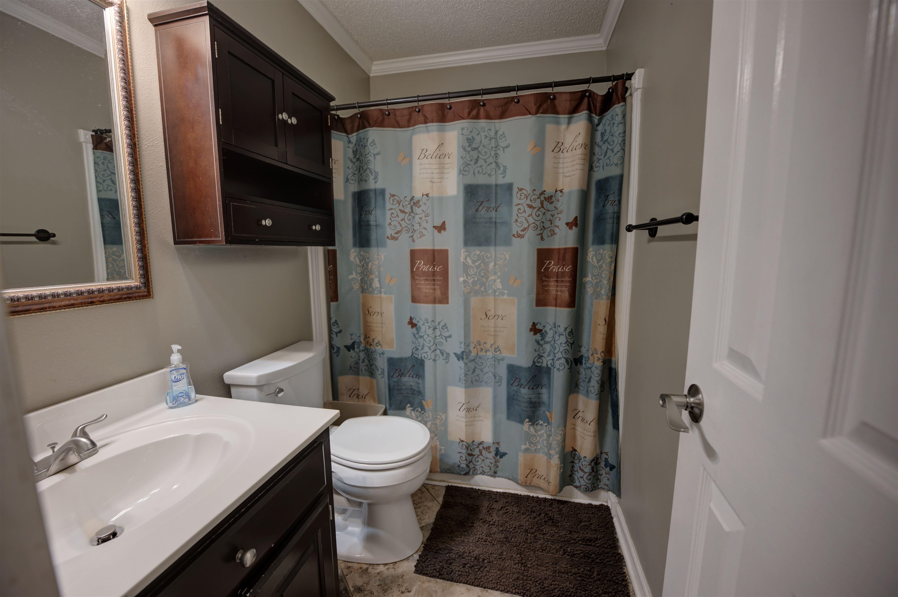 2415 Spring Creek