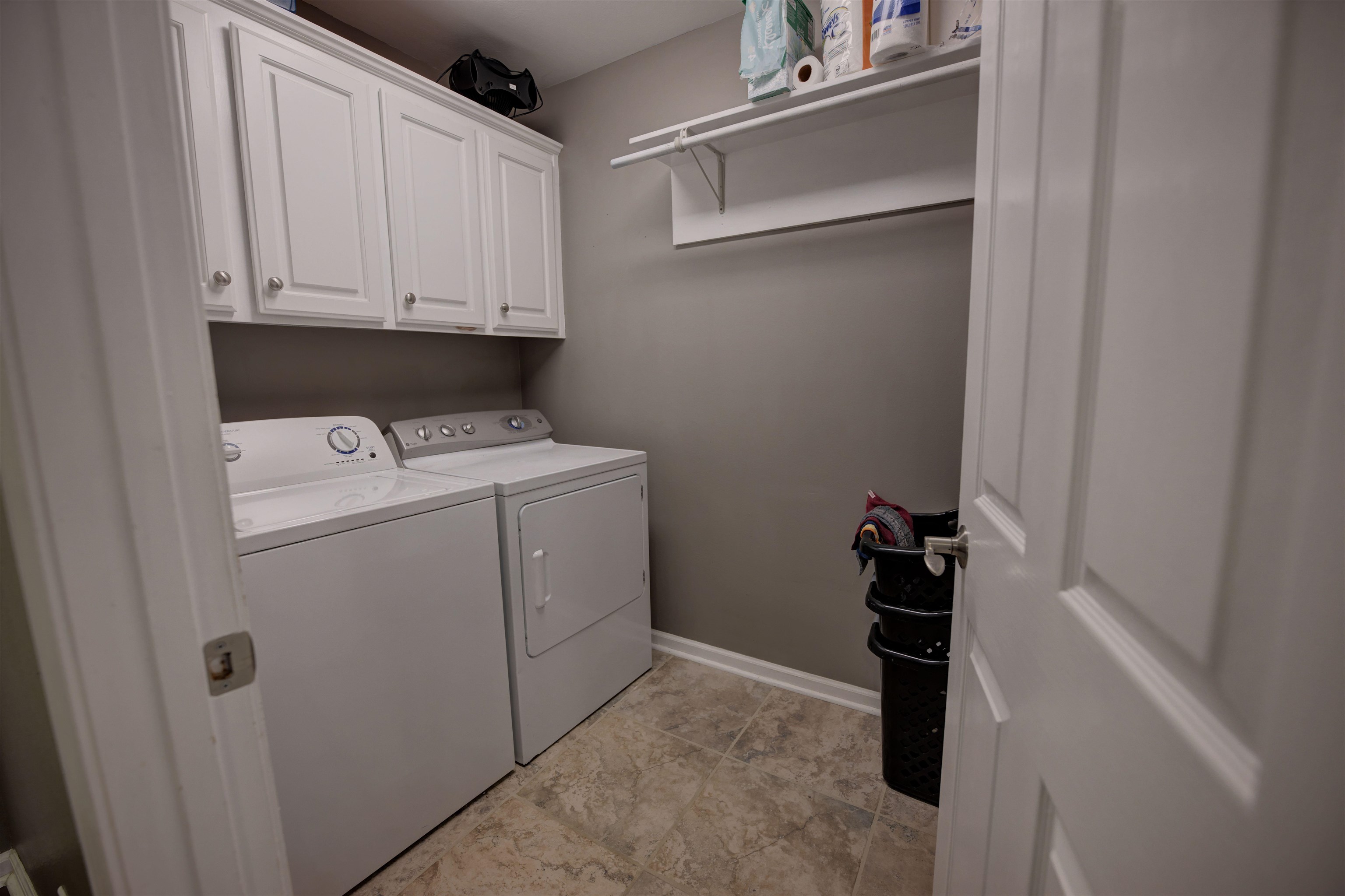 2415 Spring Creek