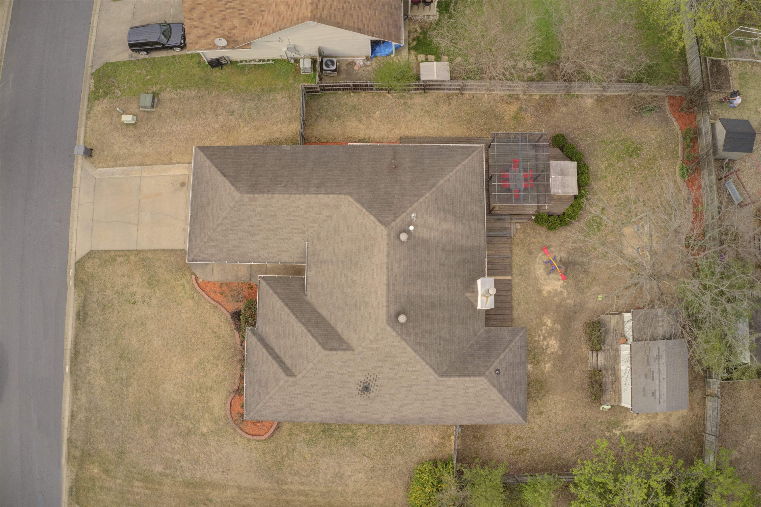 2415 Spring Creek