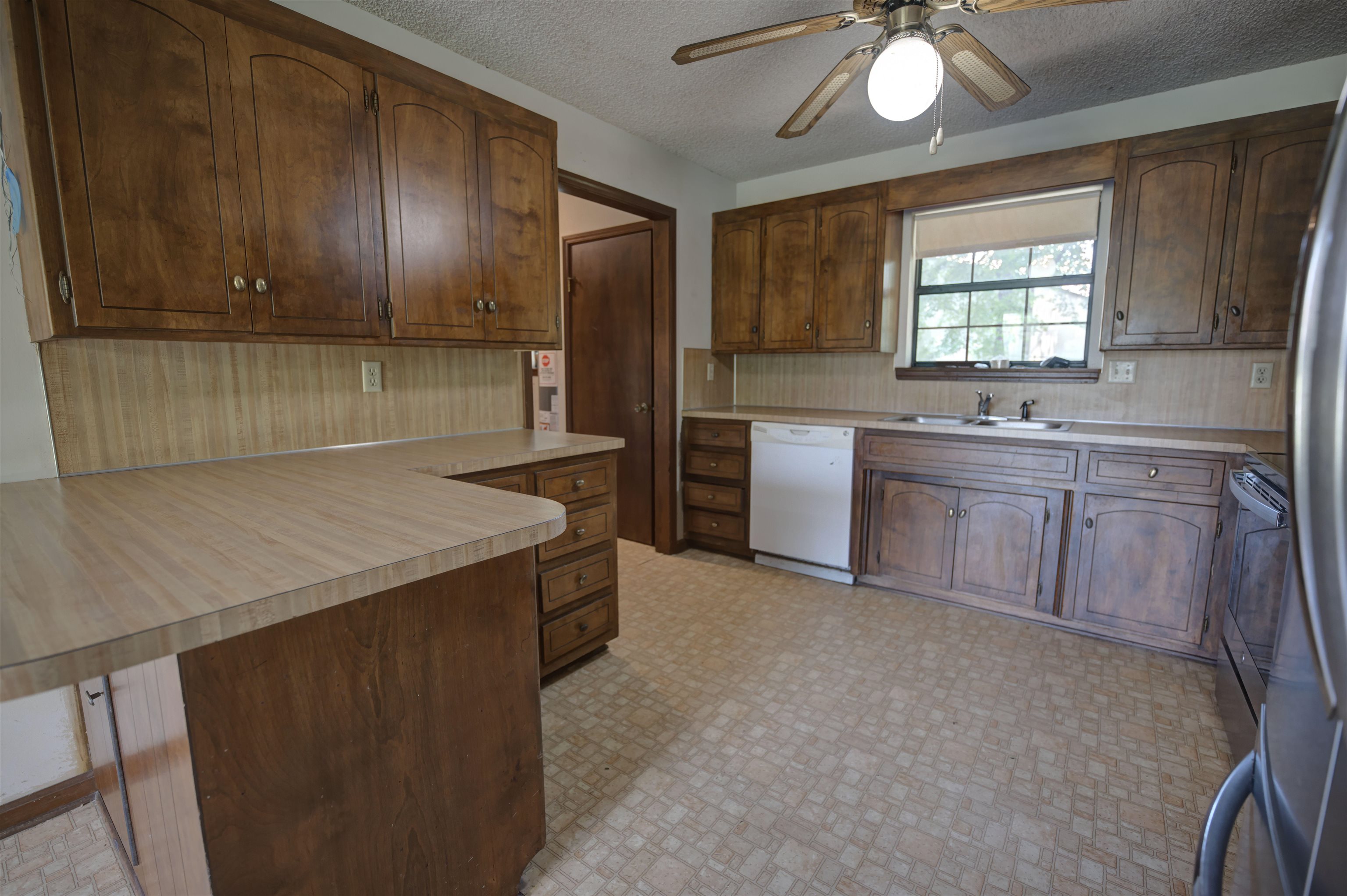 519 River Ridge Road