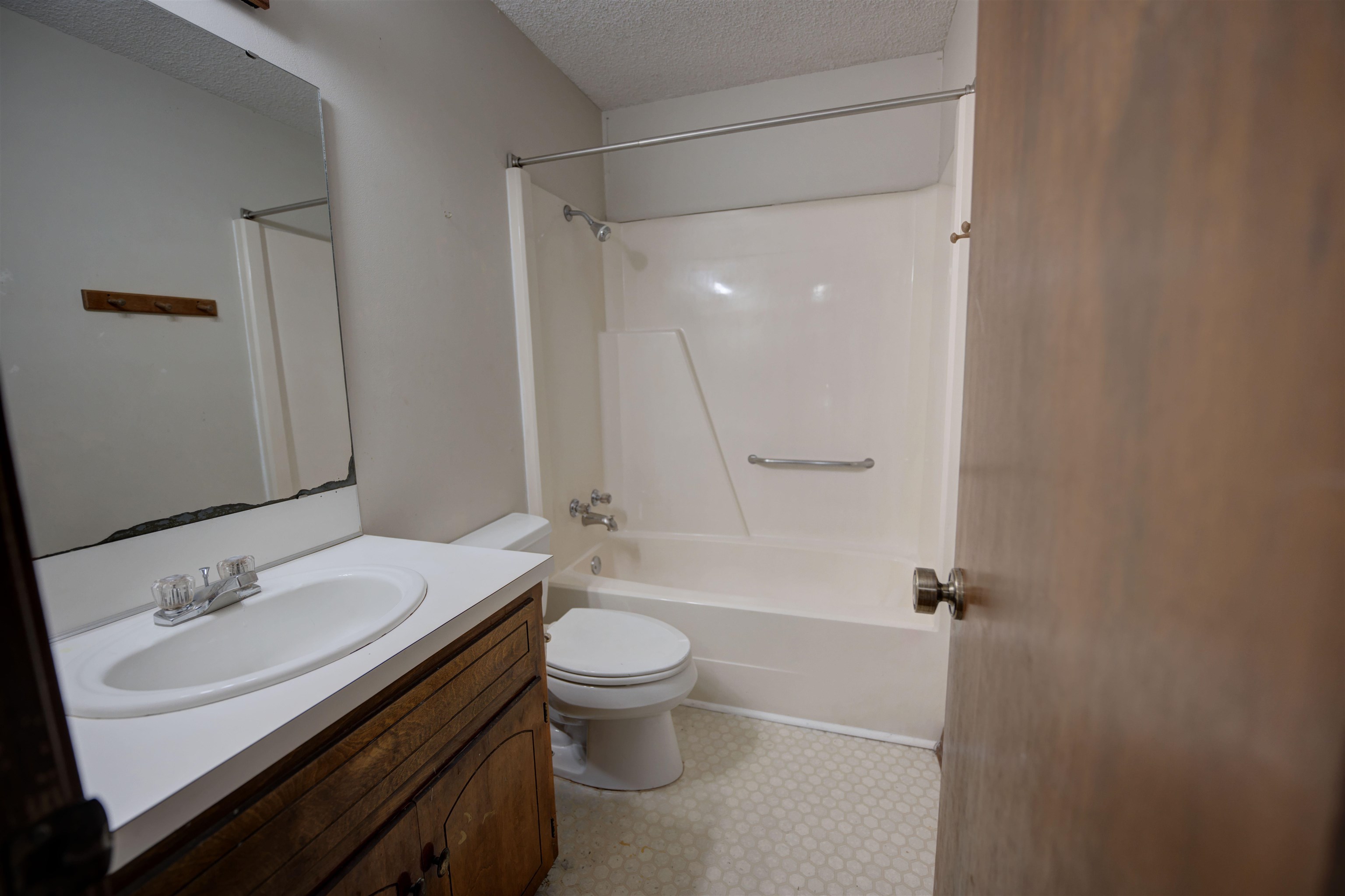 519 River Ridge Road