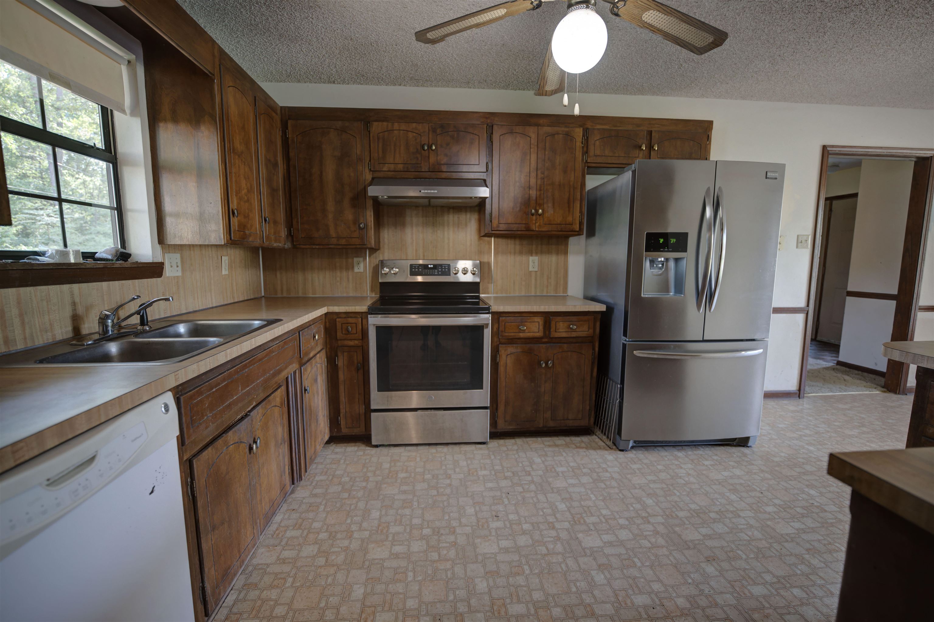 519 River Ridge Road