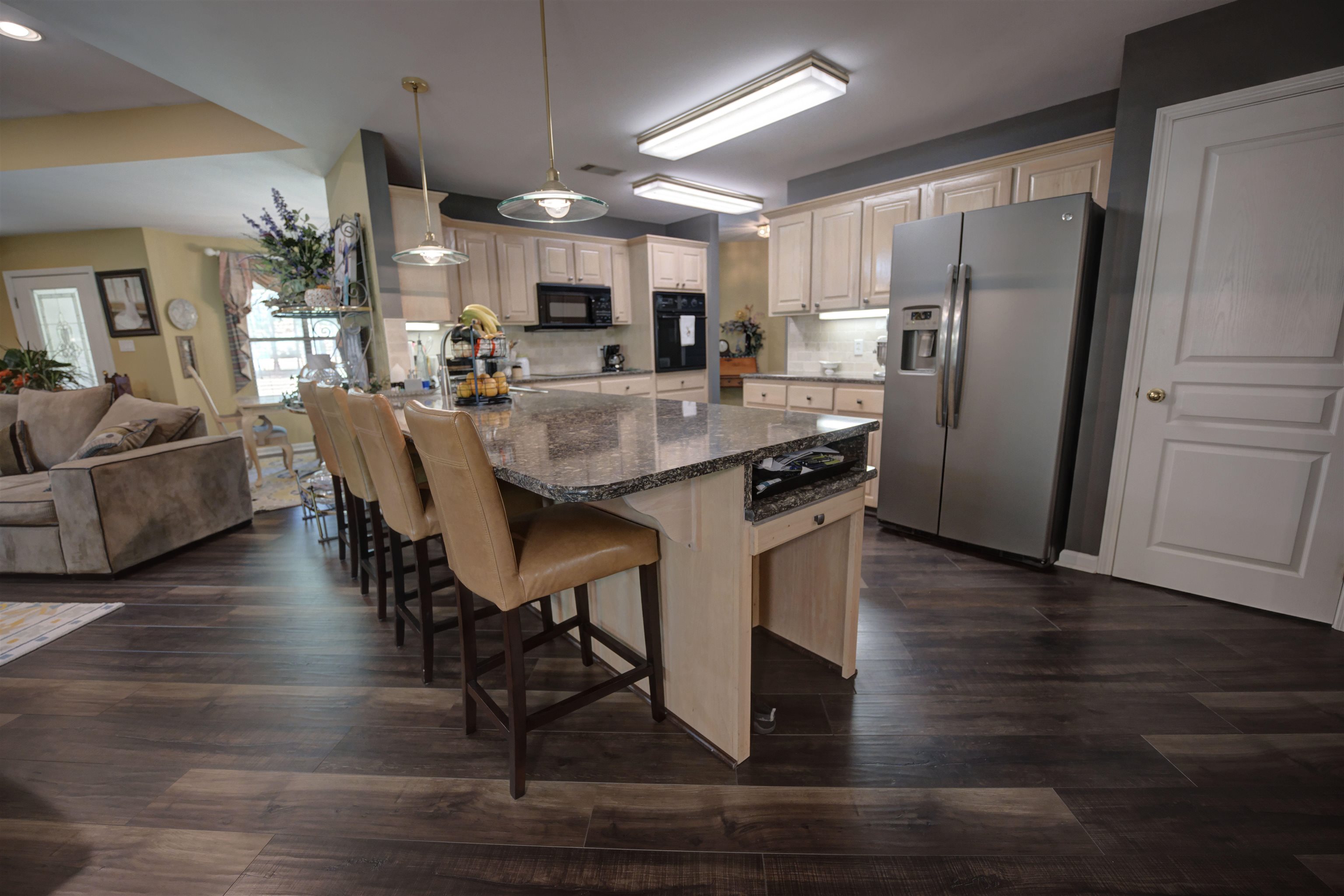 21605 Randolph
