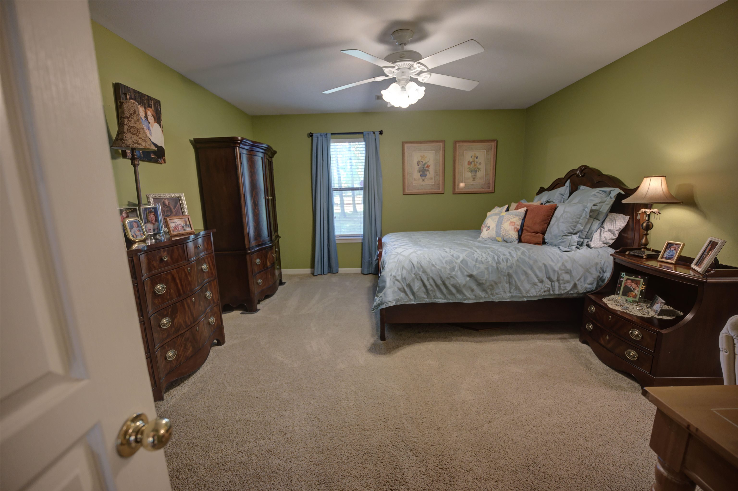 21605 Randolph