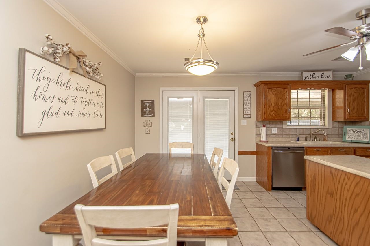 2416 Spring Creek Drive