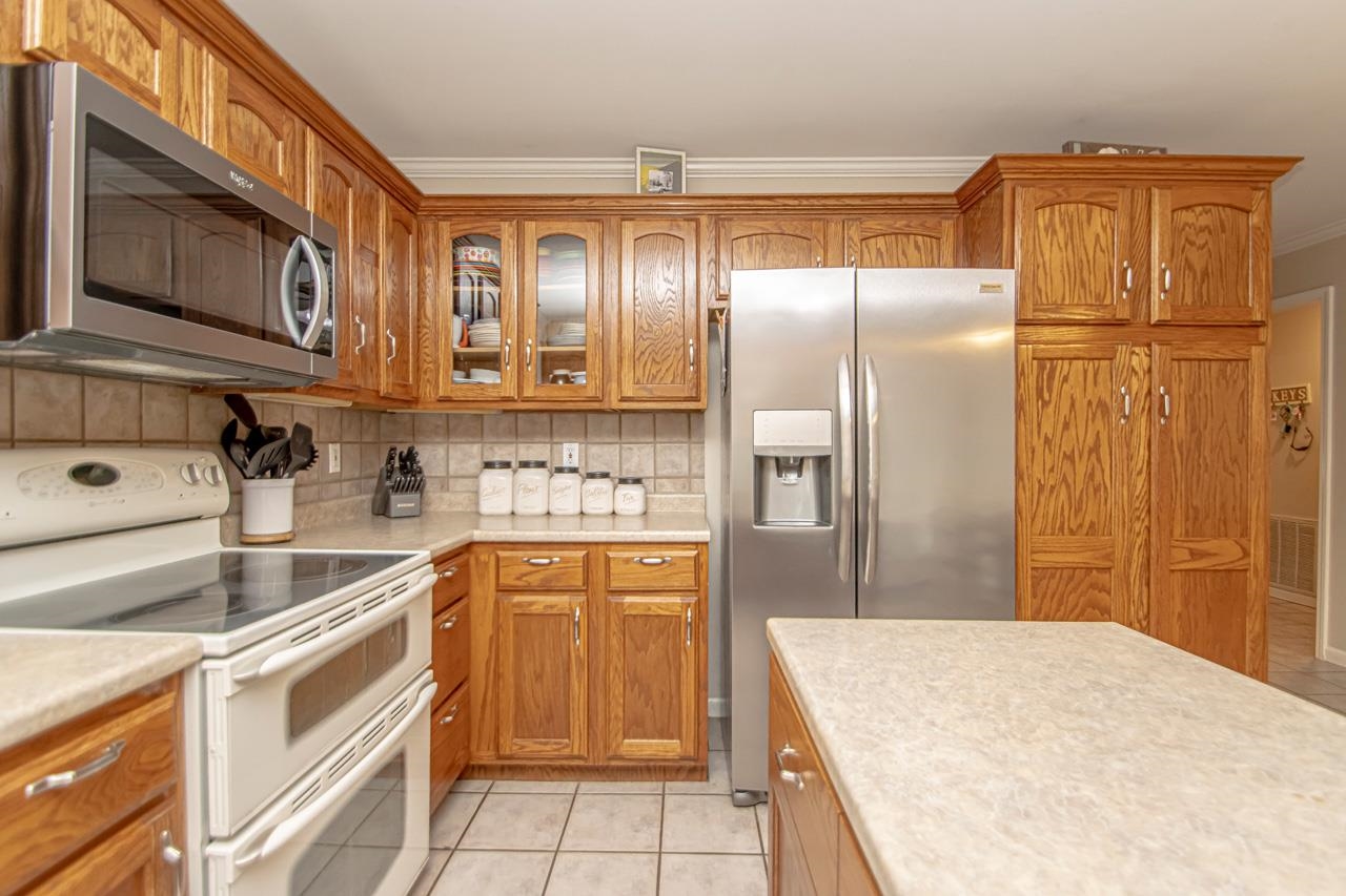2416 Spring Creek Drive