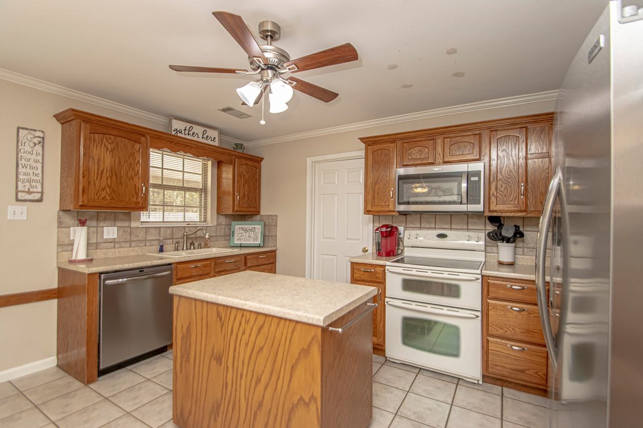 2416 Spring Creek Drive