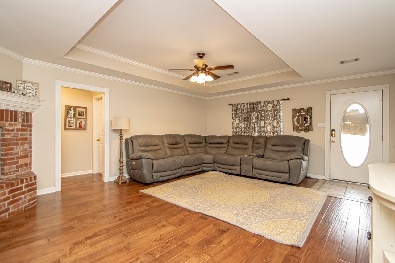 2416 Spring Creek Drive