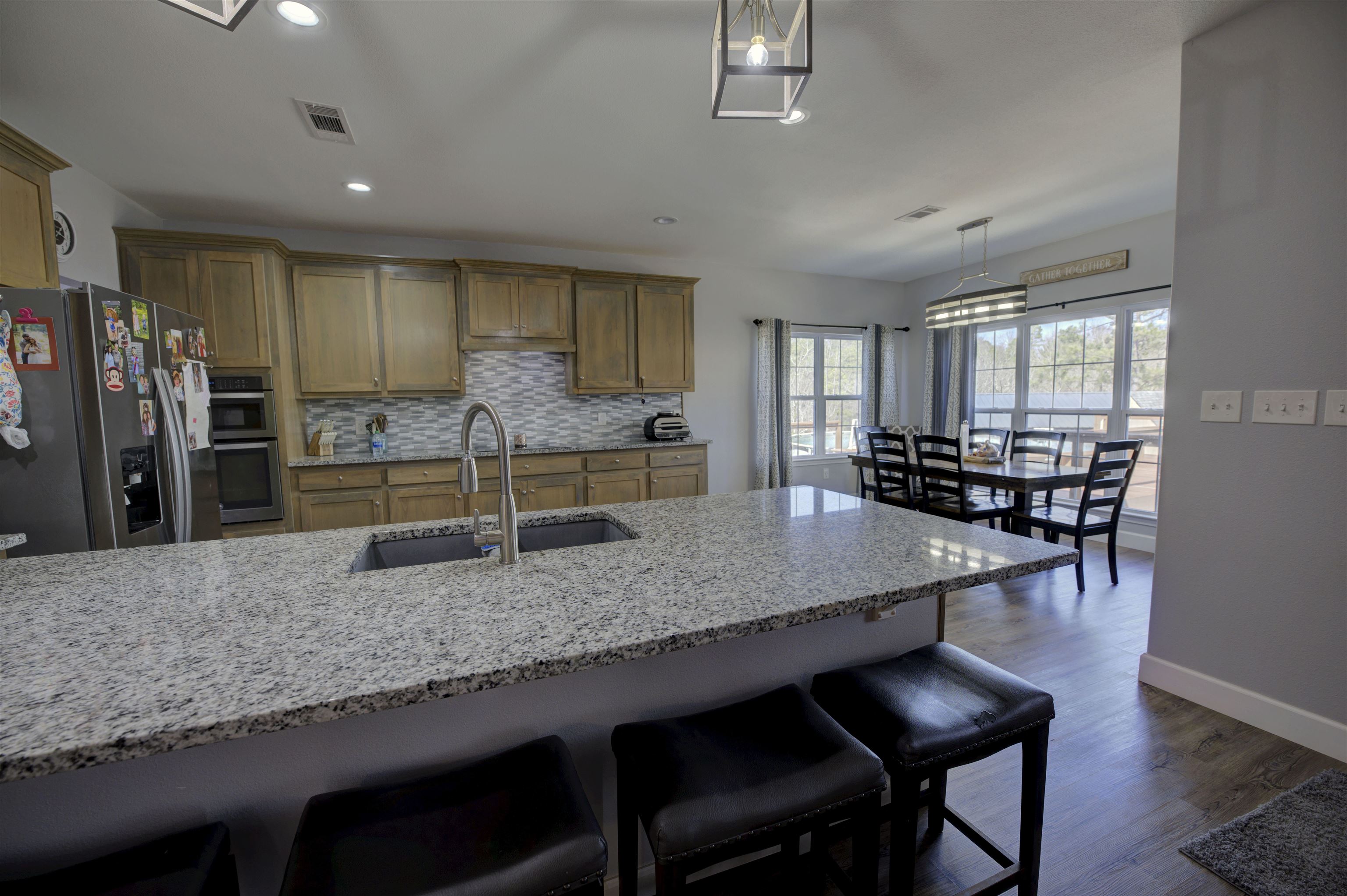 2976 Riverview Drive