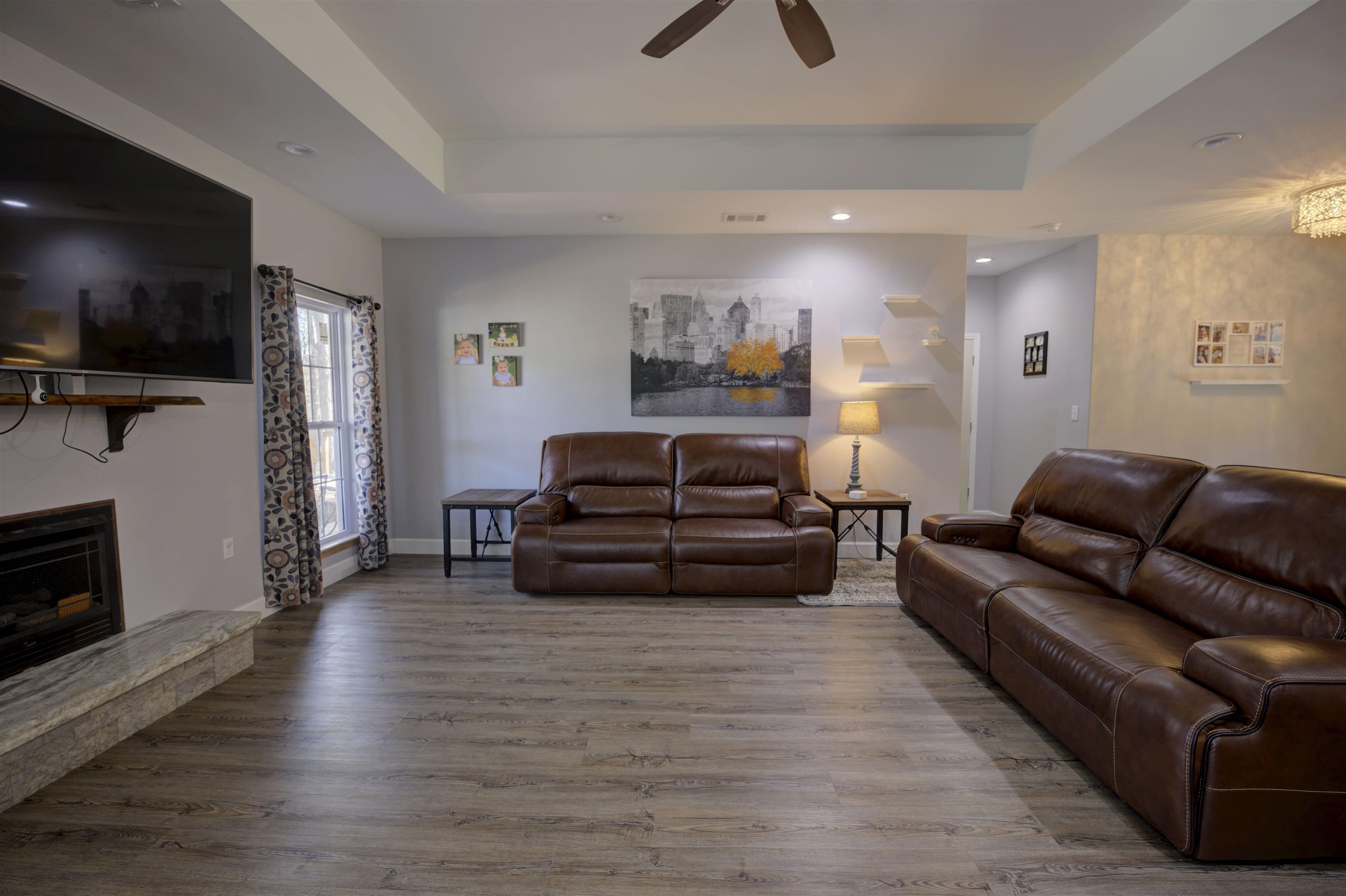 2976 Riverview Drive