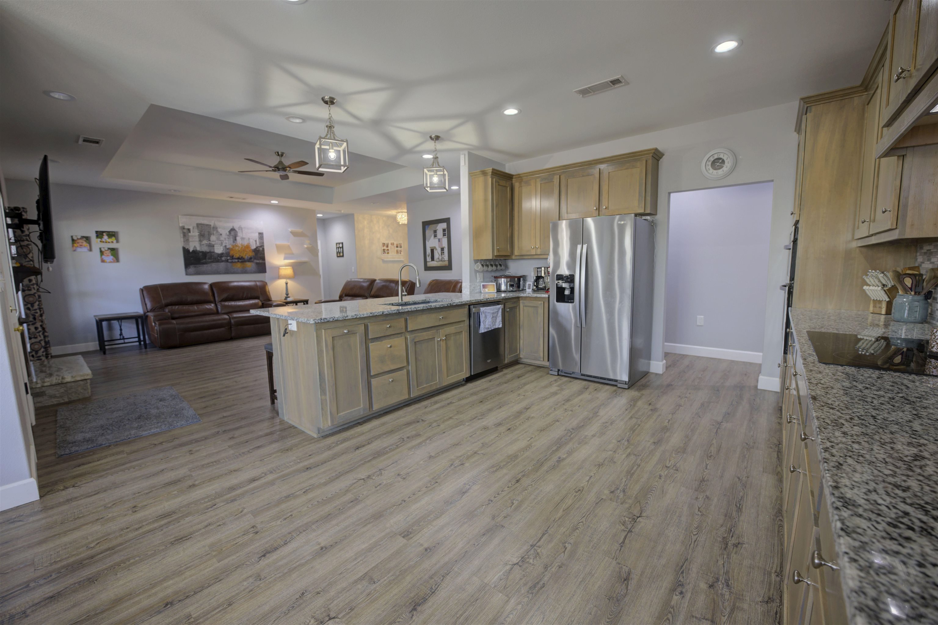 2976 Riverview Drive