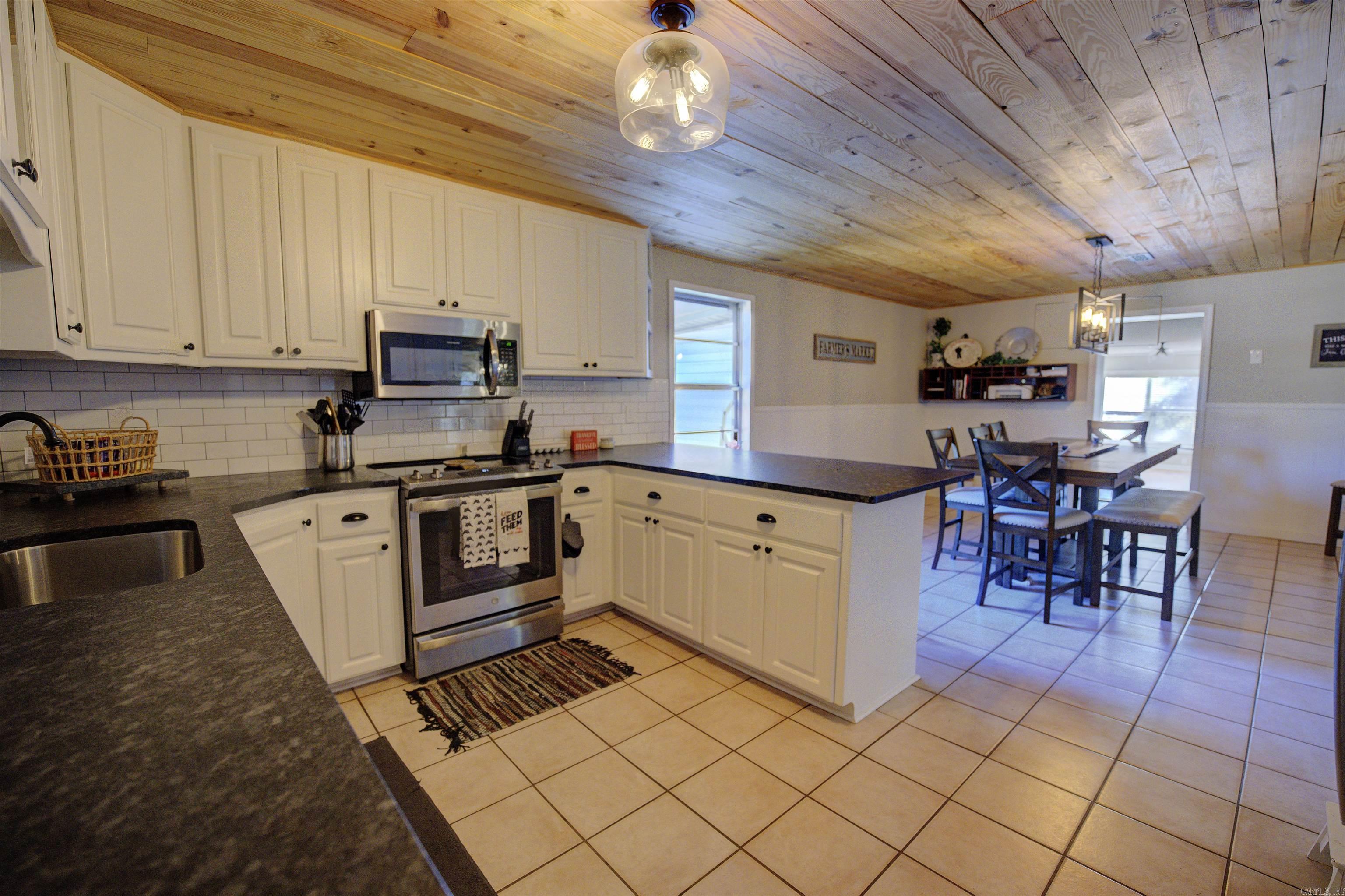 2419 HWY 128