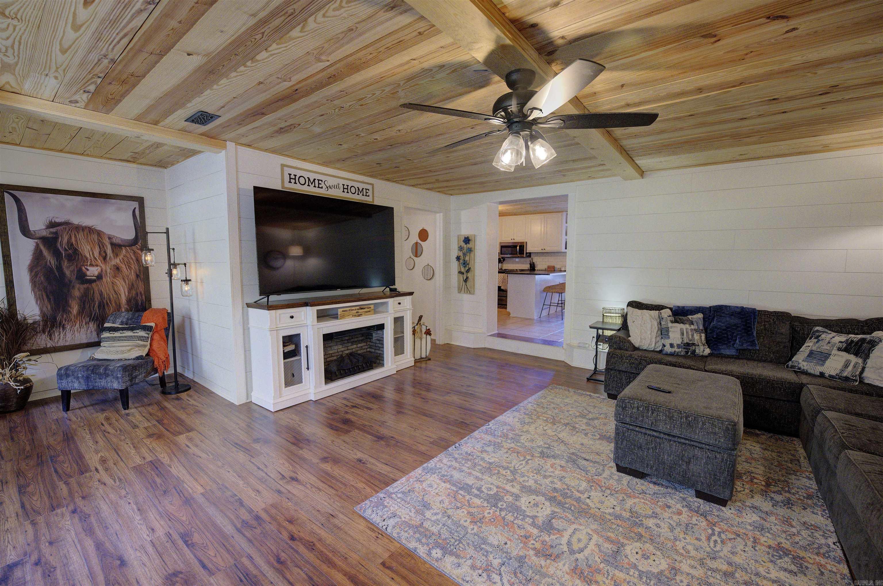 2419 HWY 128
