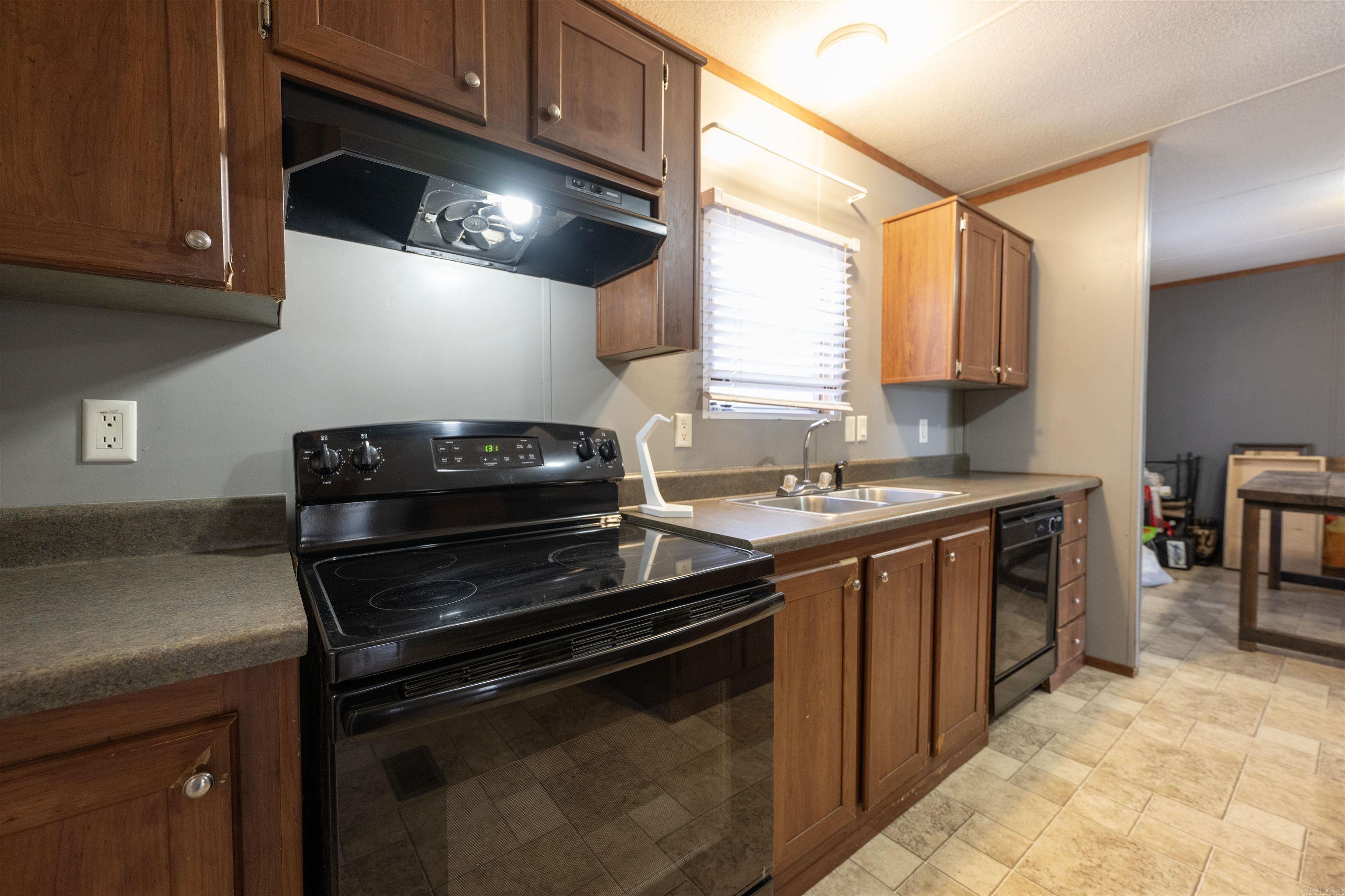 8640 Steel Bridge Road