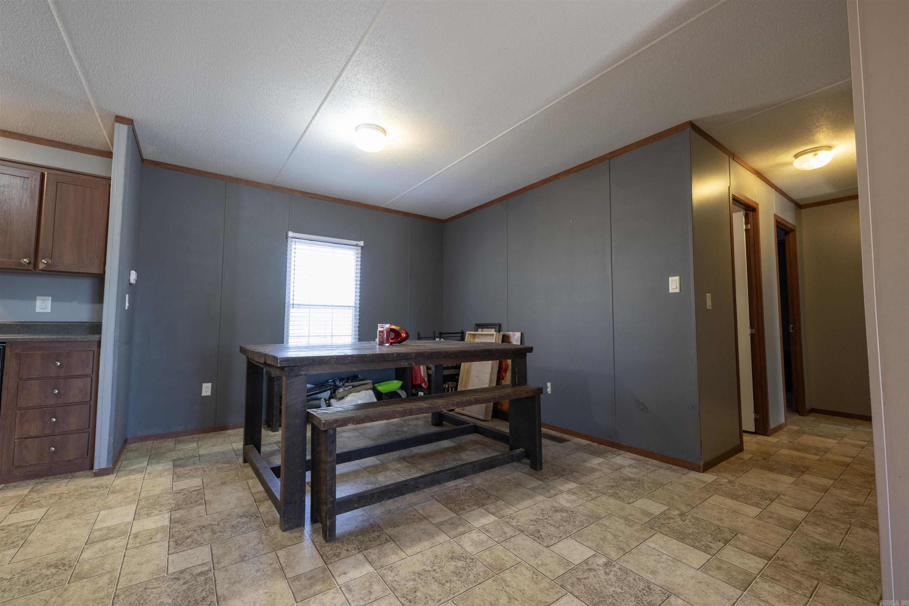 8640 Steel Bridge Road