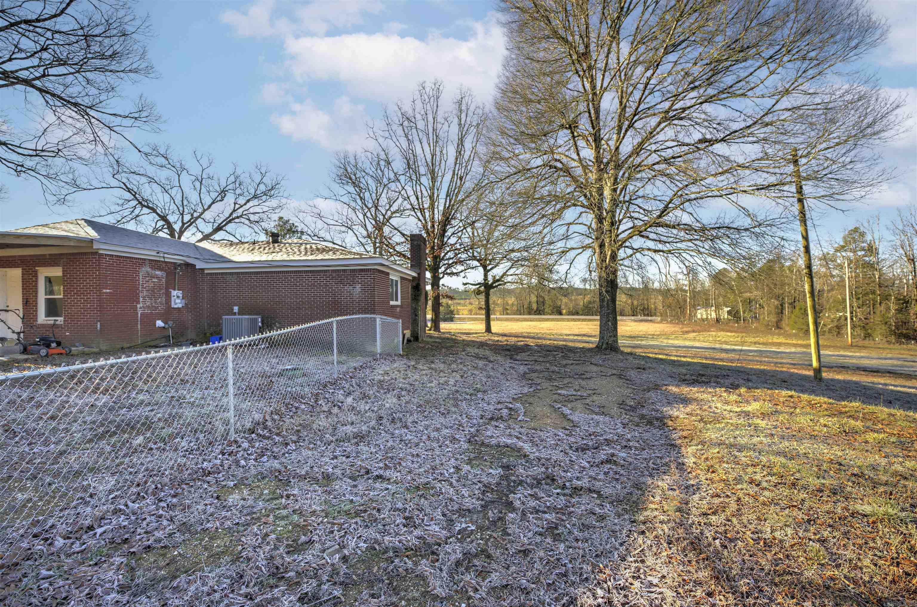 1633 Highway 128