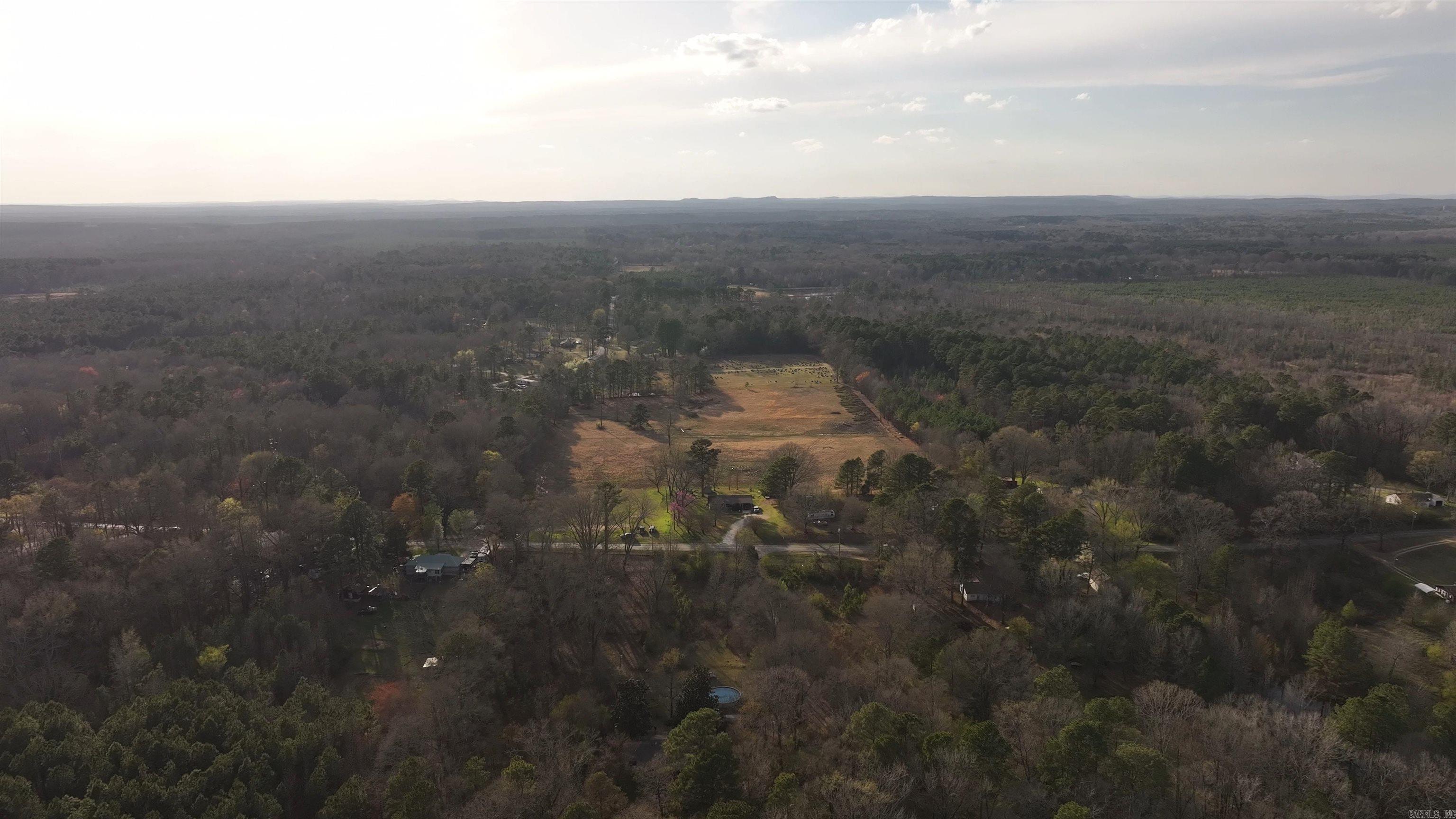 9203 HWY 229
