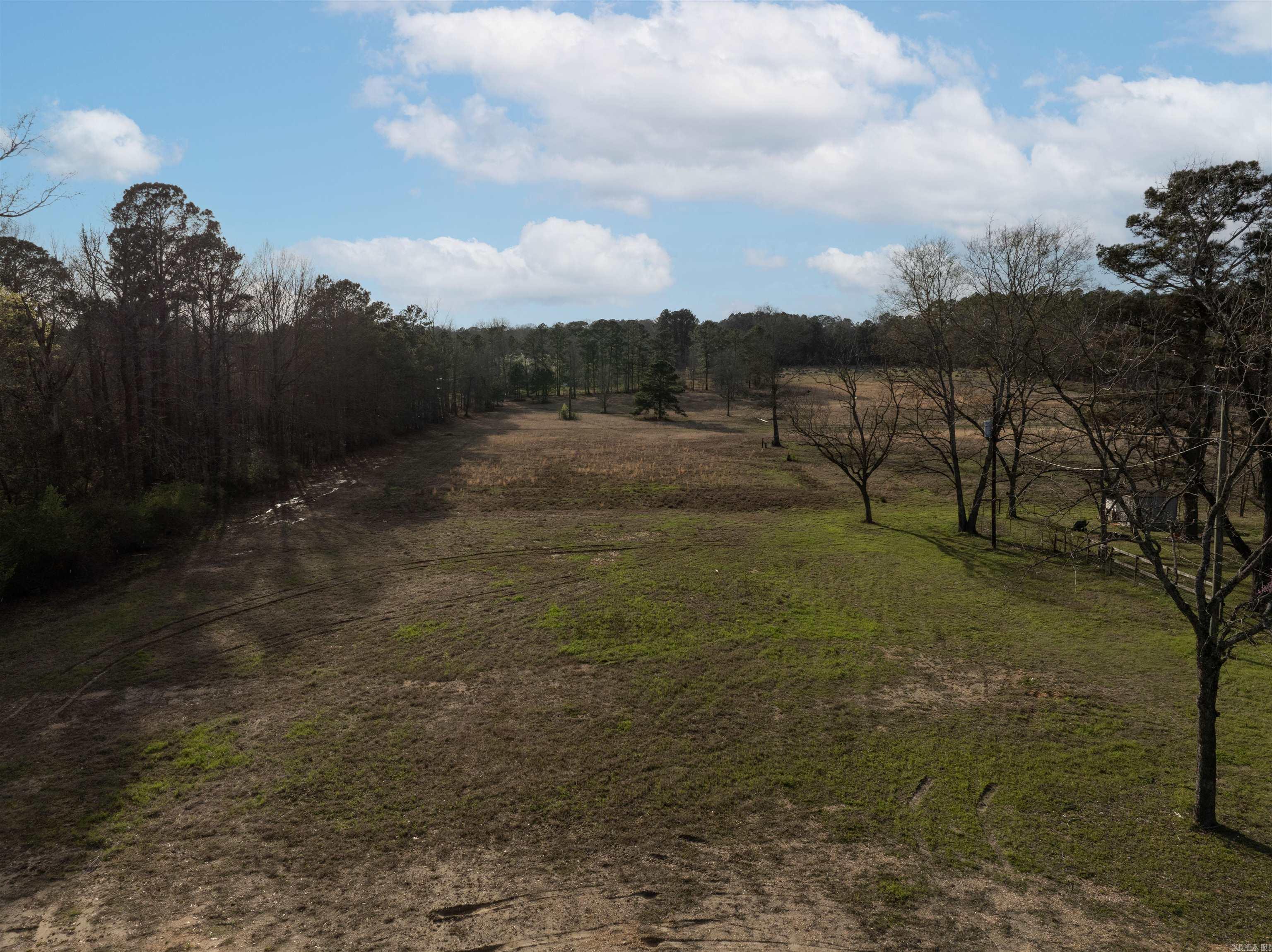 9203 HWY 229