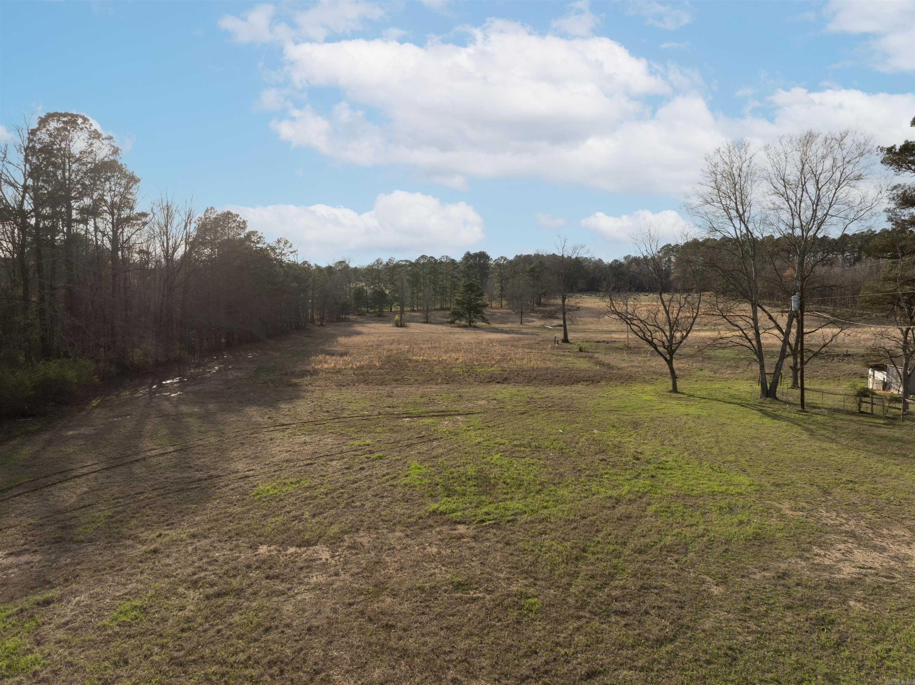 9203 HWY 229
