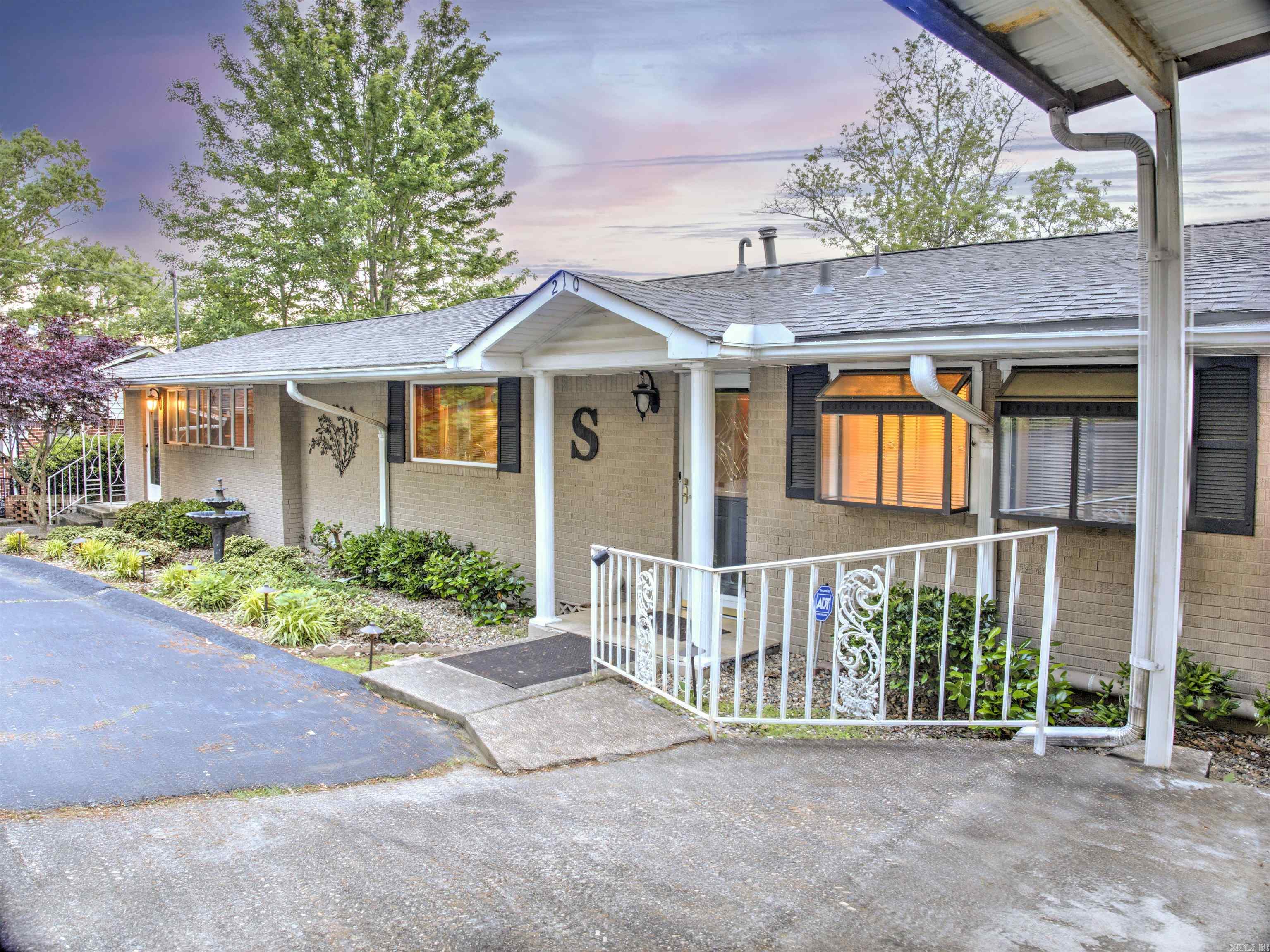 210 Halteria Point
