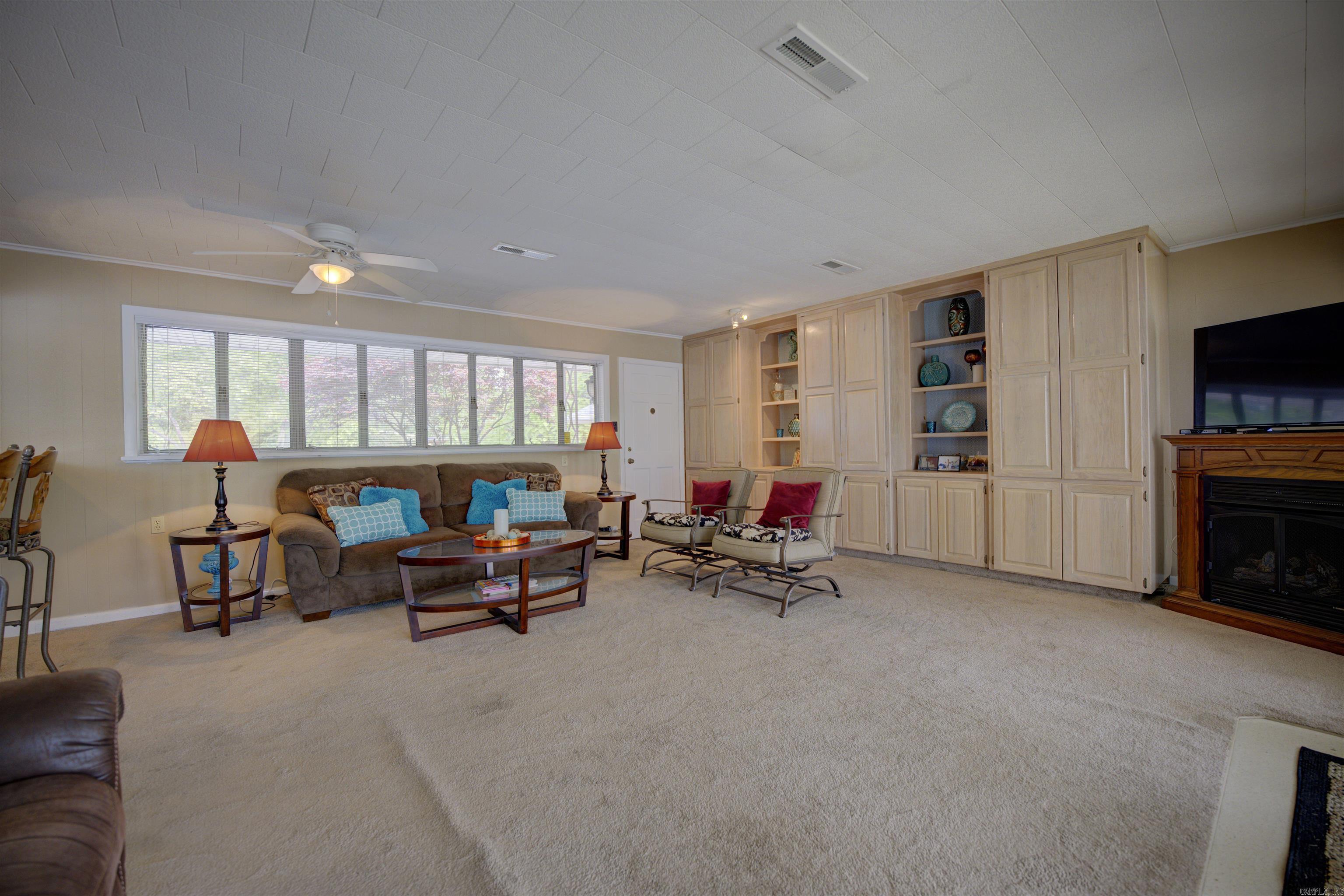 210 Halteria Point