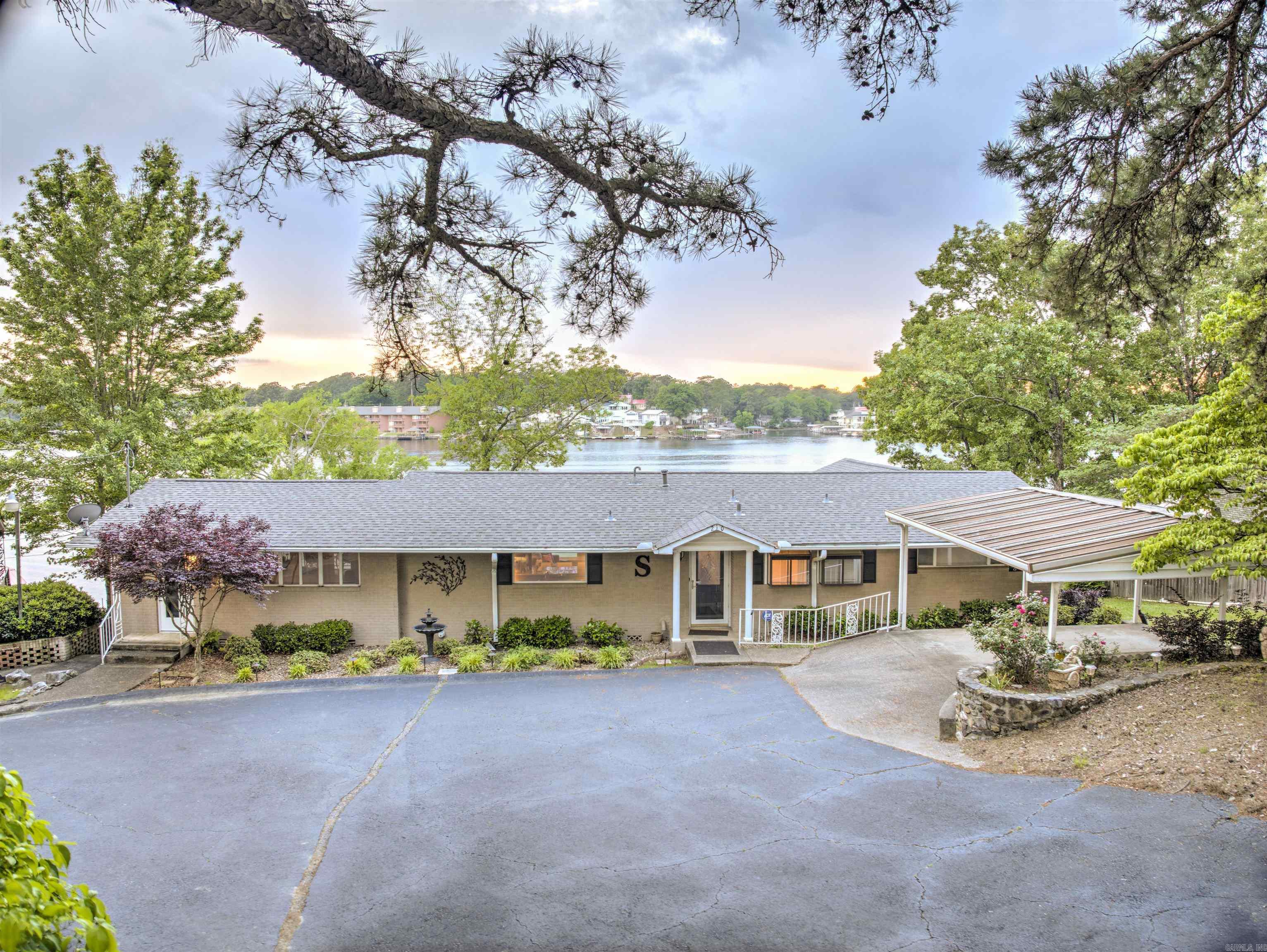 210 Halteria Point