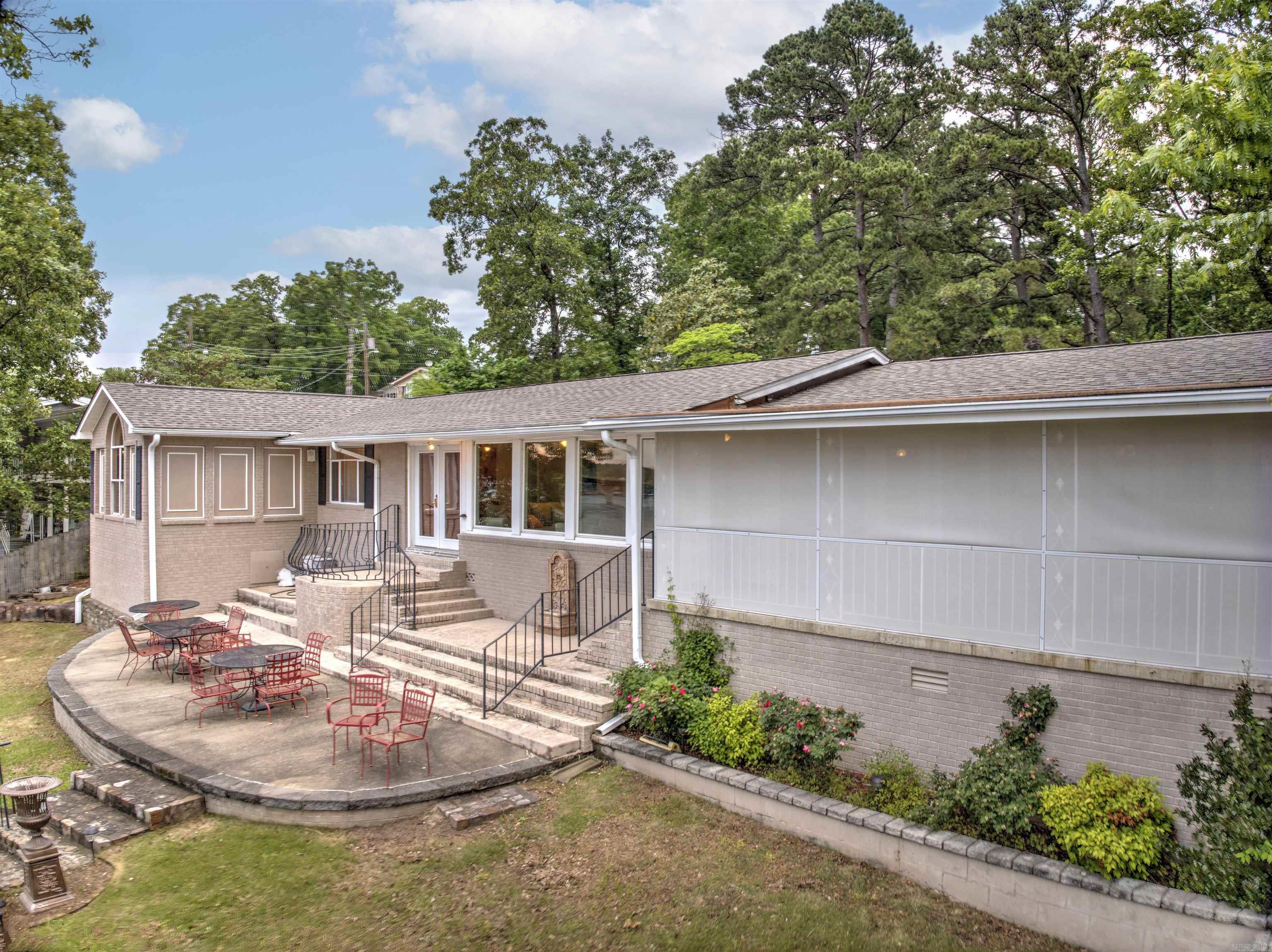 210 Halteria Point