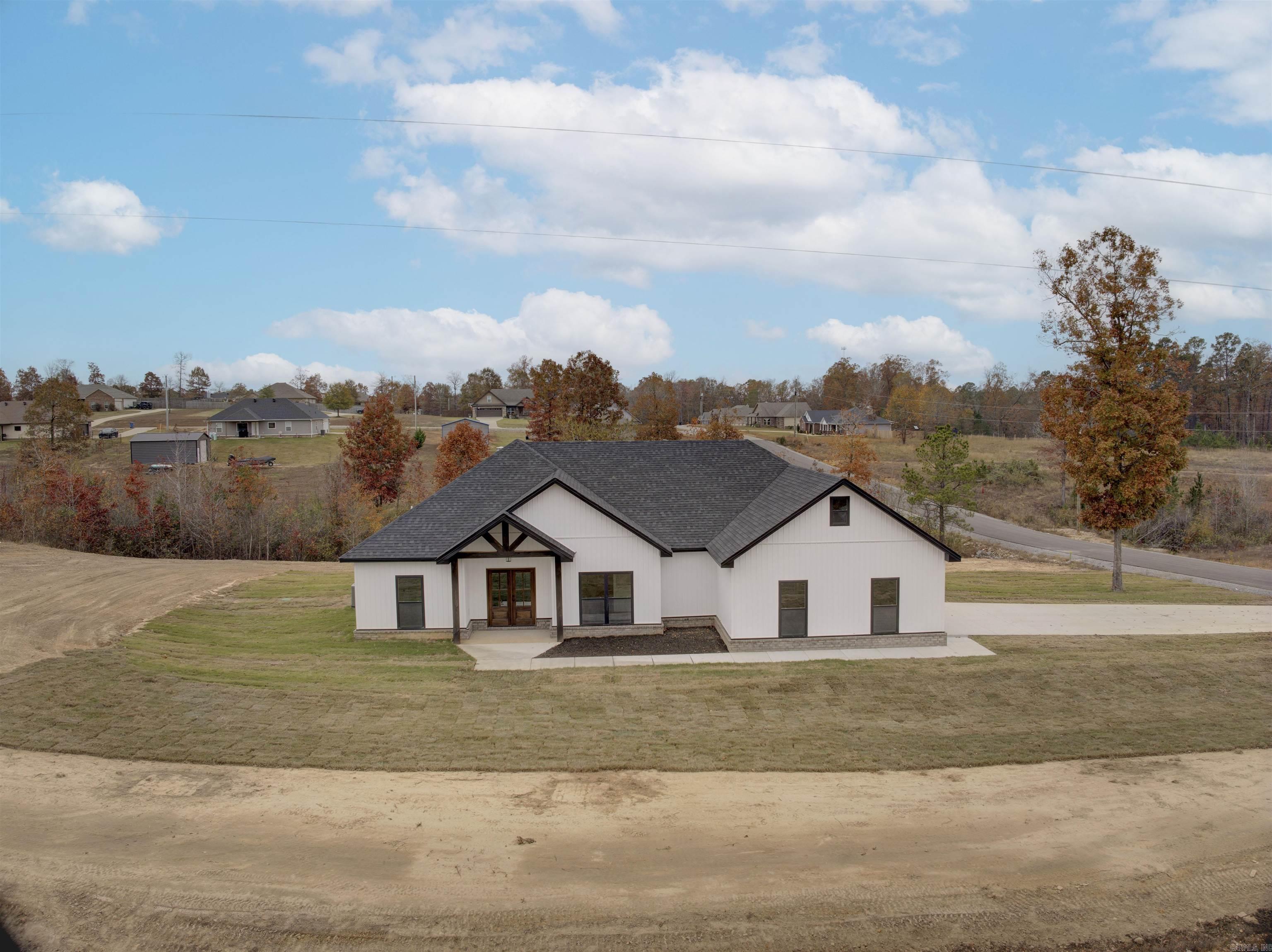 9073 Creekview Drive
