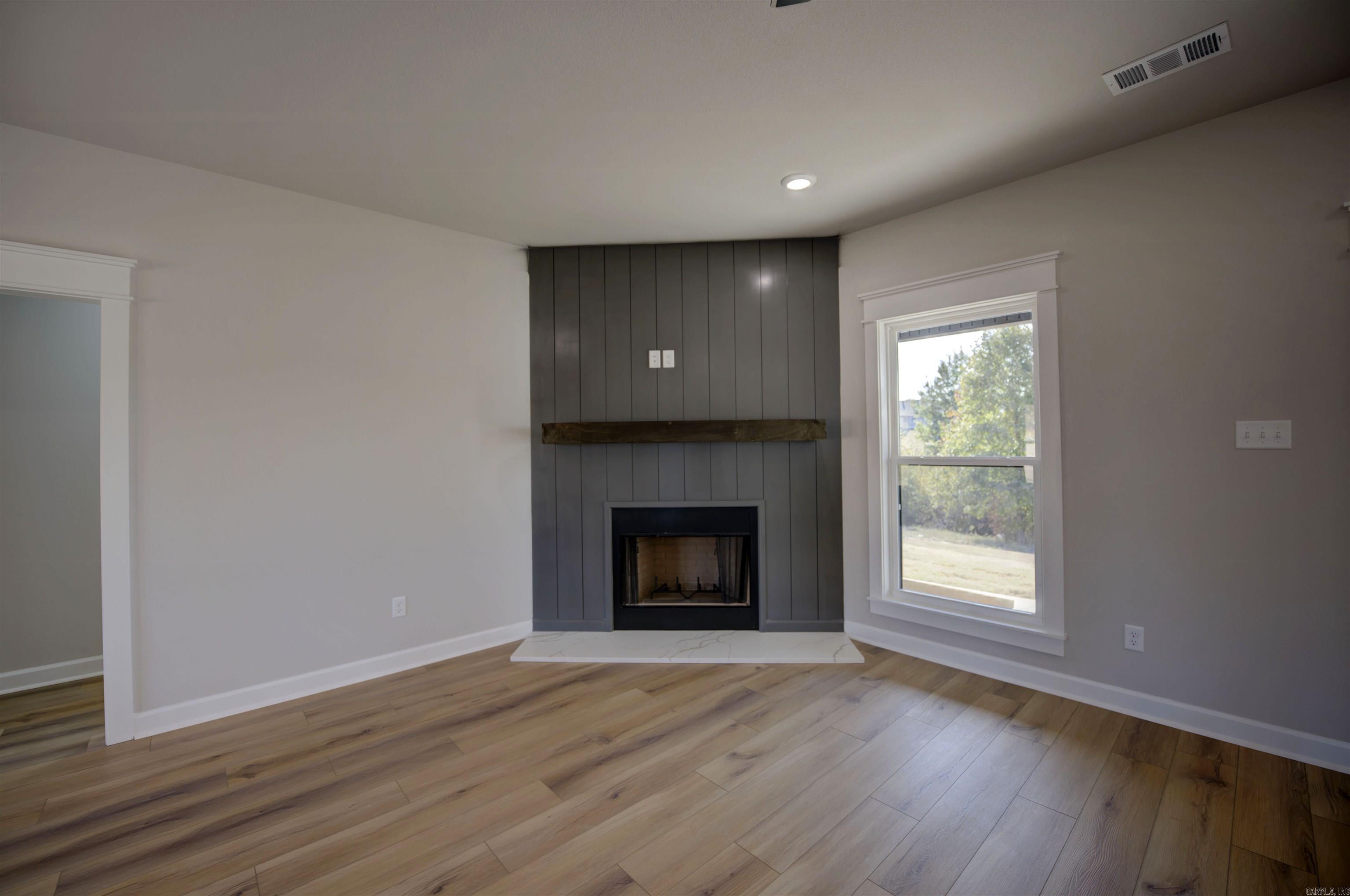 9073 Creekview Drive